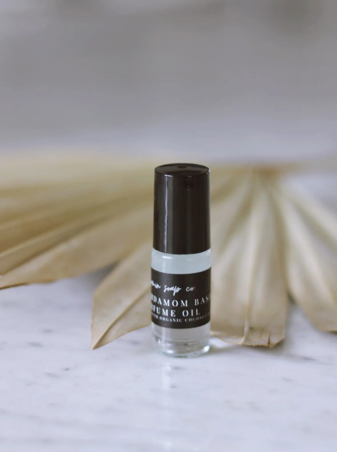 MINI PERFUME OIL - CARDAMOM BASIL | raëliv
