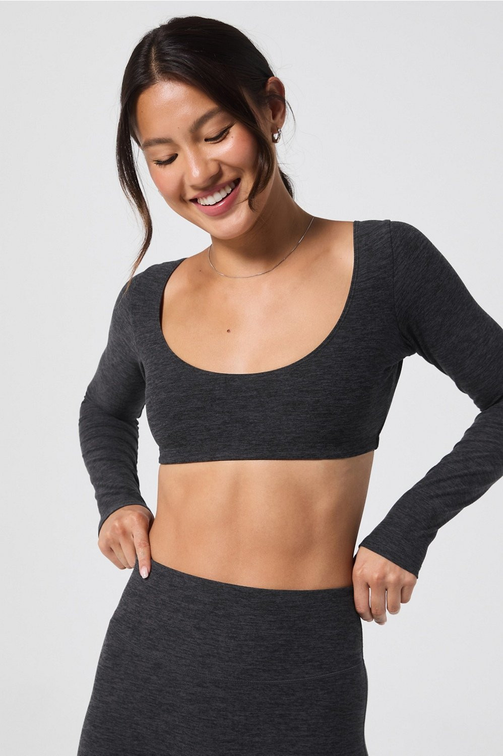 Luxe360 HeatherFlex Long-Sleeve Crop Top | Fabletics