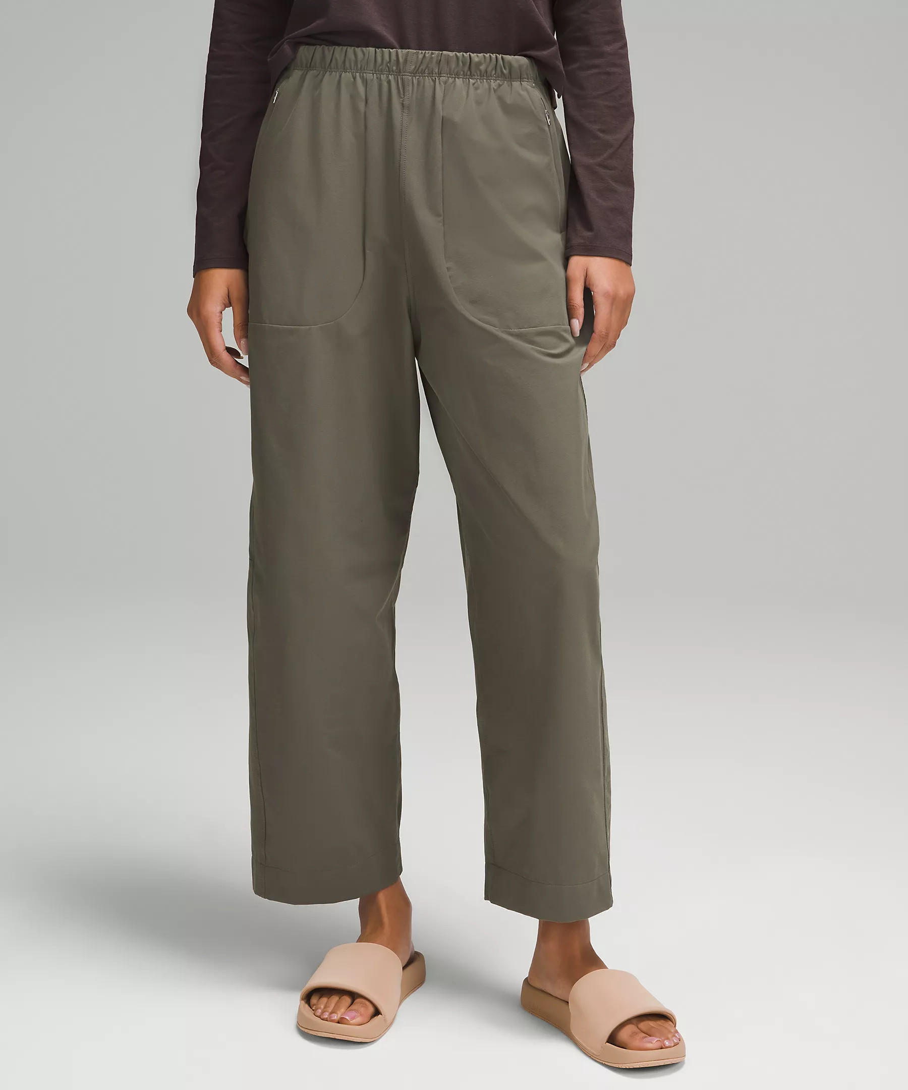Lightweight Mid-Rise Barrel-Leg Cropped Pant | Lululemon (US)