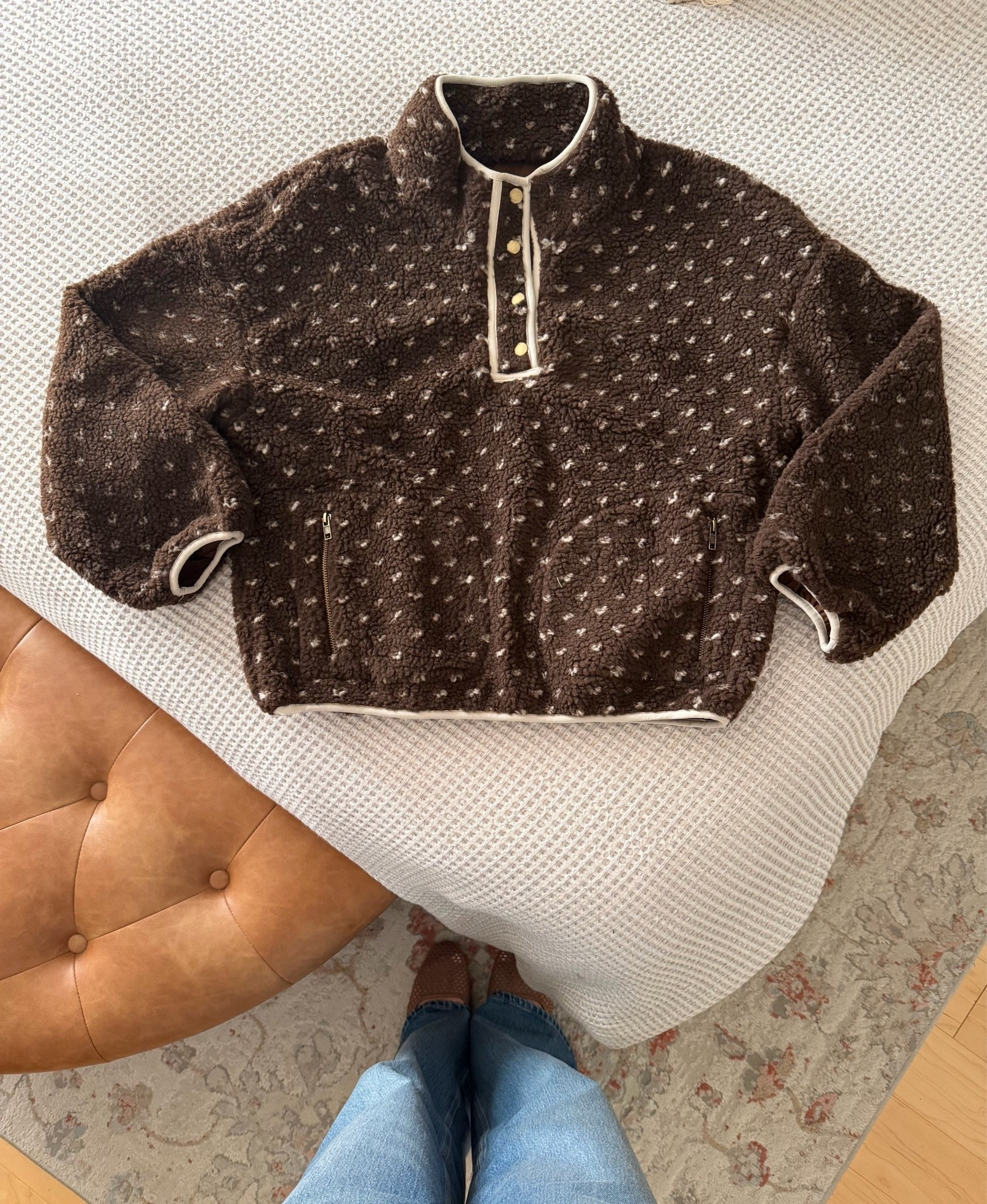 The cutest fleece pullover from Amazon! Would be adorable styled like this or with leggings and my fav NB tennis shoes!

#LTKootd #LTKTall #LTKSaleAlert
