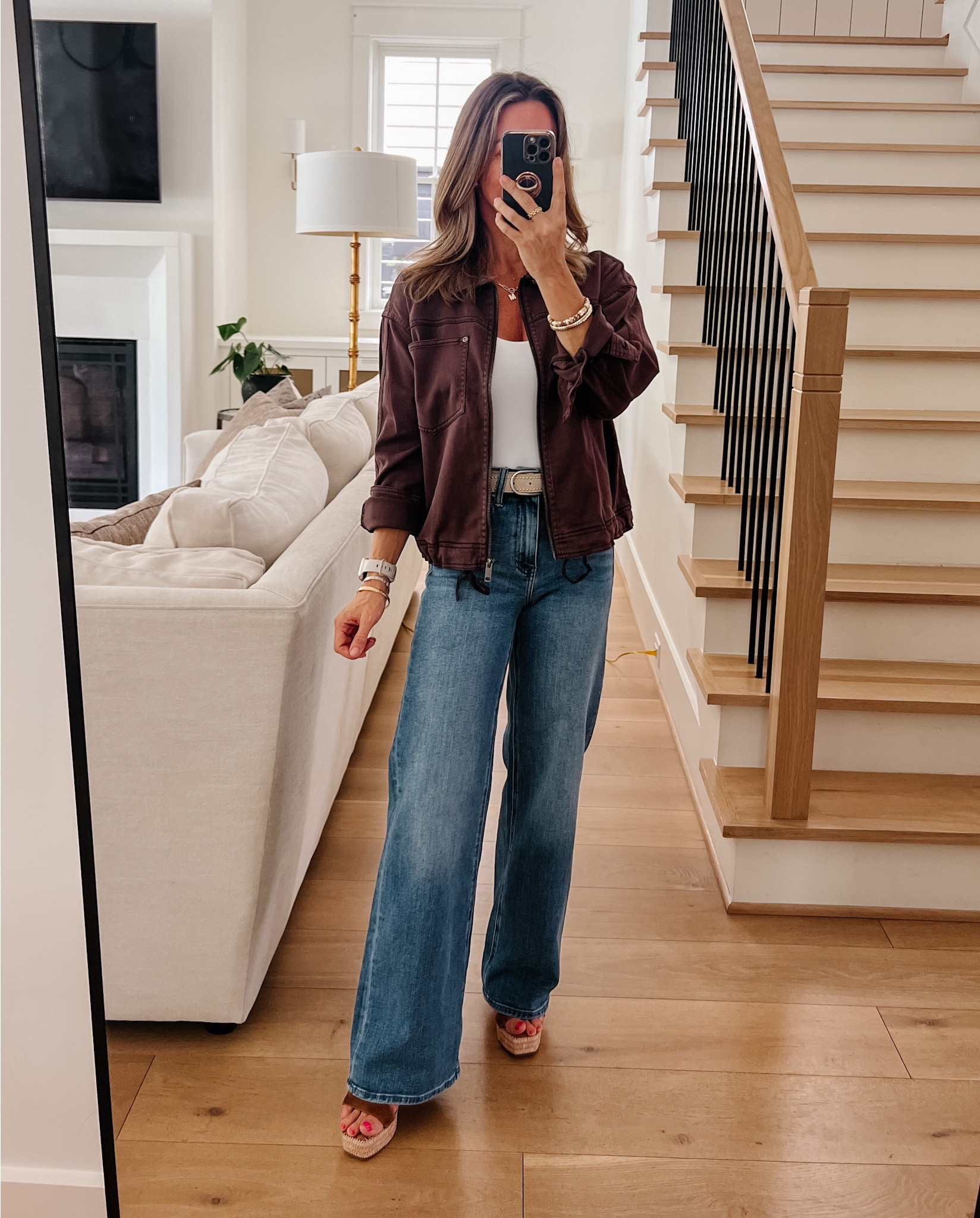 Evereve has so many great fall jackets. I really like this utility look 🍂

Jacket Fit: I’m wearing an XS

Top Fit: I’m wearing a Small

Jeans Fit: I’m wearing a 25

#LTKPetite #LTKStyleTip #LTKSeasonal