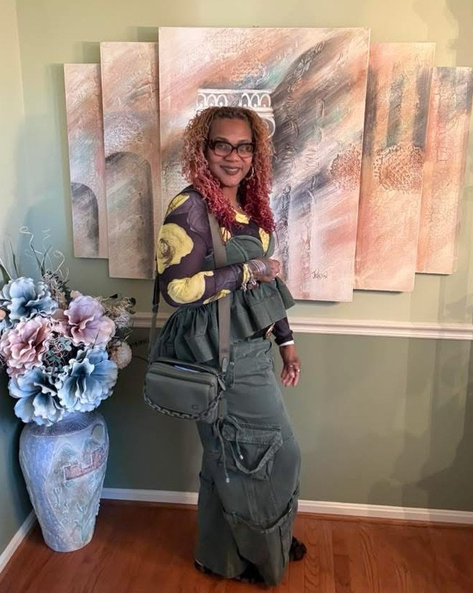 Happy Hump Day!

COTD: Restored Charter Flap Crossbody 24. I’m determined to collect these chains by any means necessary! 😏 Olive leather chain ✔️

Shoes = Coach Slippers in Olive Signature Shearling

Headed out to brunch to celebrate my sister’s birthday! Have a great day, Fam!!

#LTKgrwm #LTKootd #LTKSaleAlert