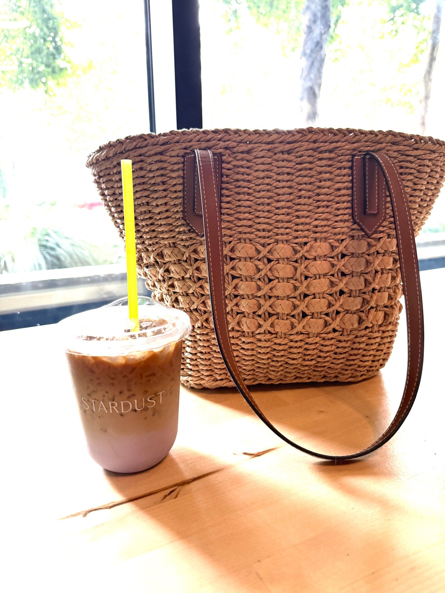Looks expensive but it’s definitely NOT! #summerbag #strawbag #summertote #ltkunder50 #coffeerun

#LTKSaleAlert #LTKdayinmylife #LTKSeasonal