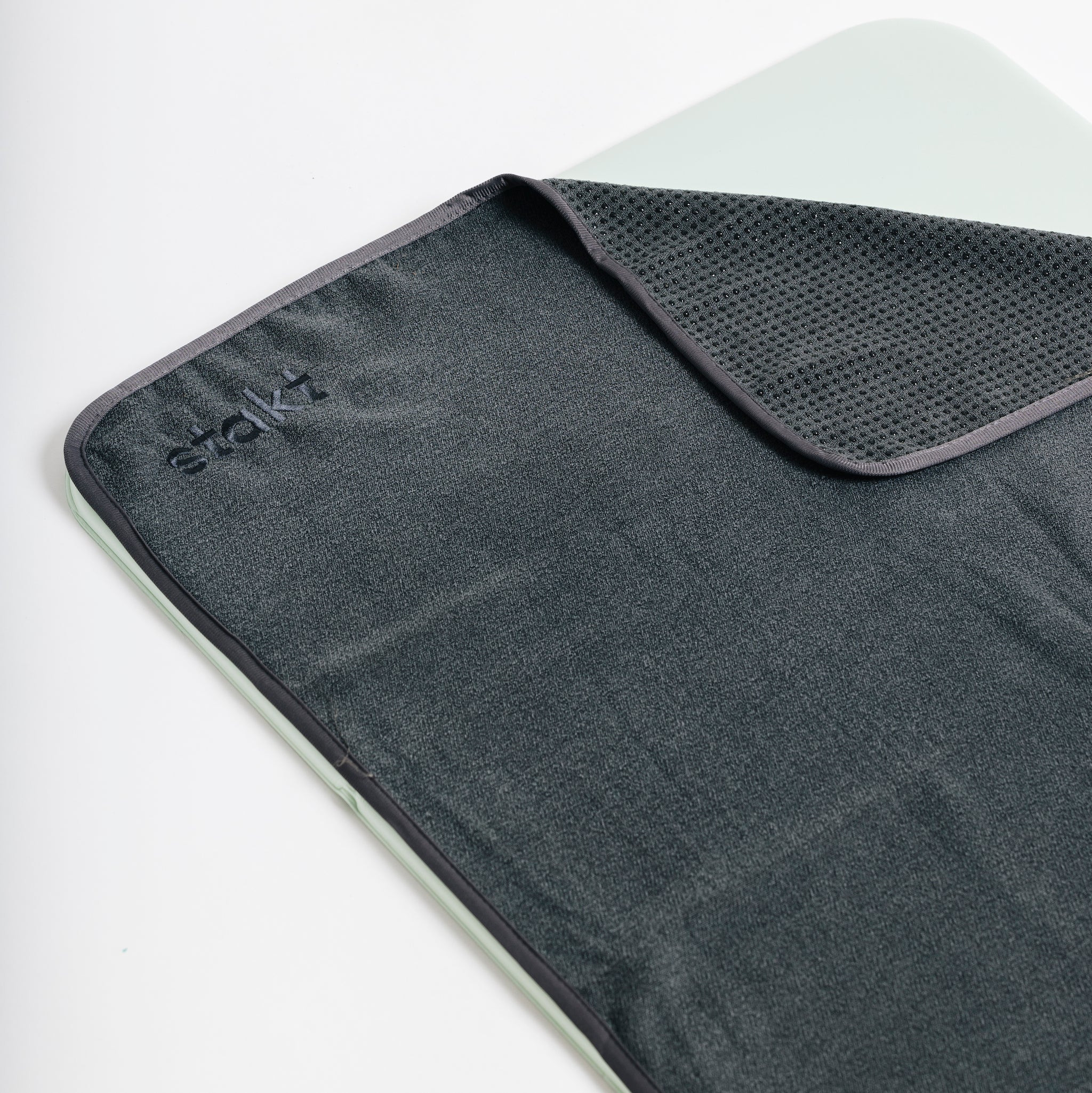 The Mat Towel | Stakt - US