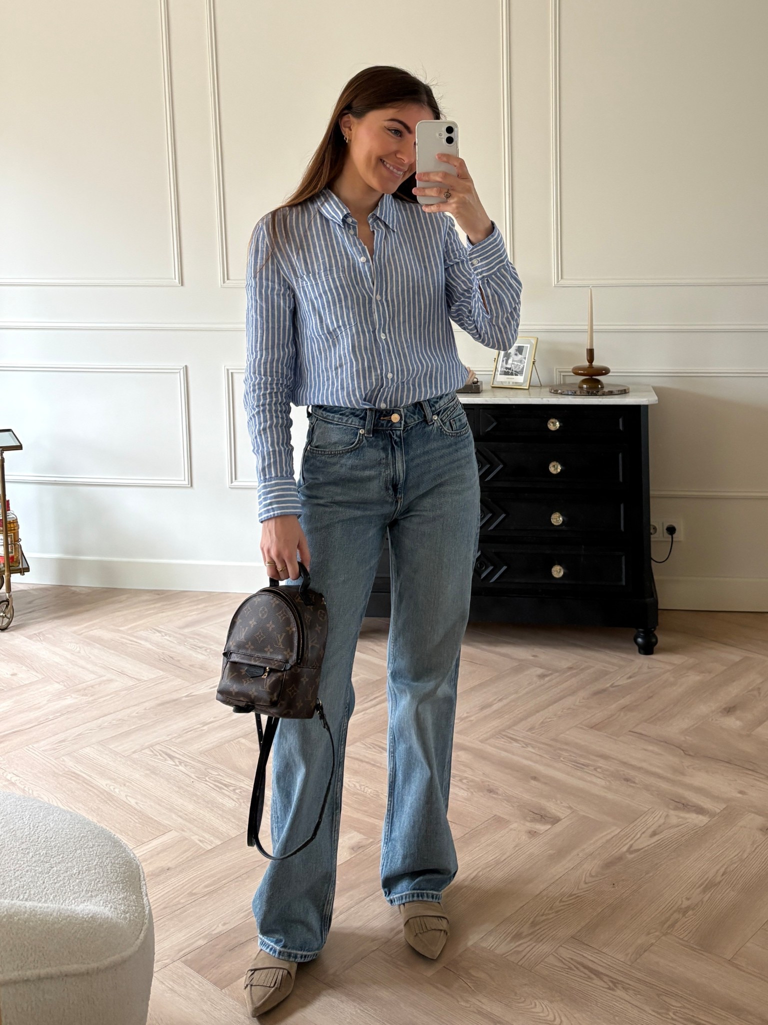 Striped blue shirt with jeans for spring

#LTKeurope #LTKspring #LTKnederlands