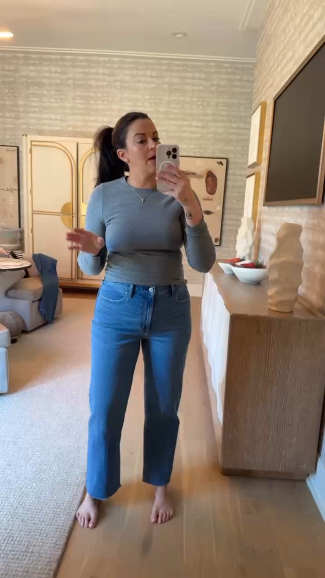 Another denim style I’m currently loving from Abercrombie! This pair is so classic. If you’re in the market for new denim - today is the last chance to get 25% off at Abercrombie with code “AFLTK” 

#LTKWatchNow #LTKSaleAlert #LTKSpringSale