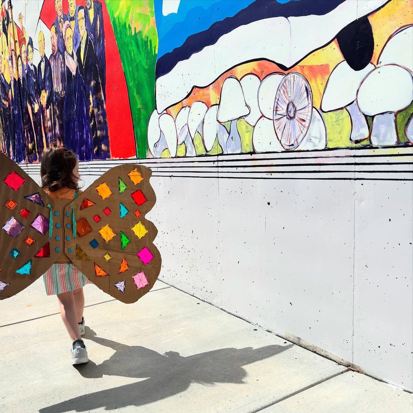 In a few days, it’s gonna be Mayyyyy 🦋

What better way to fly into the new month by letting those creative juices flow! This STEM based project is sure to put a smile on your little one’s face! Explore shadows and light with it outside! 

Be on the lookout! I will be putting together the making of this butterfly soon! Until then, you can use PRIMARILY15 to get a discount on your own MAGNA-TILESto get a head start! 

#stem #steam #stemforkids #stemeducationforkids #stemeducation #makedo #stemmaker #stemlab #shadow #shadows #light #magnatile #magnatiles #buildon #butterfly #art #artsandcraft #artsandcrafts #artsandcraftsforkids #stemprojects #diy #diymom #diyteacher #prek #teacher #momlife