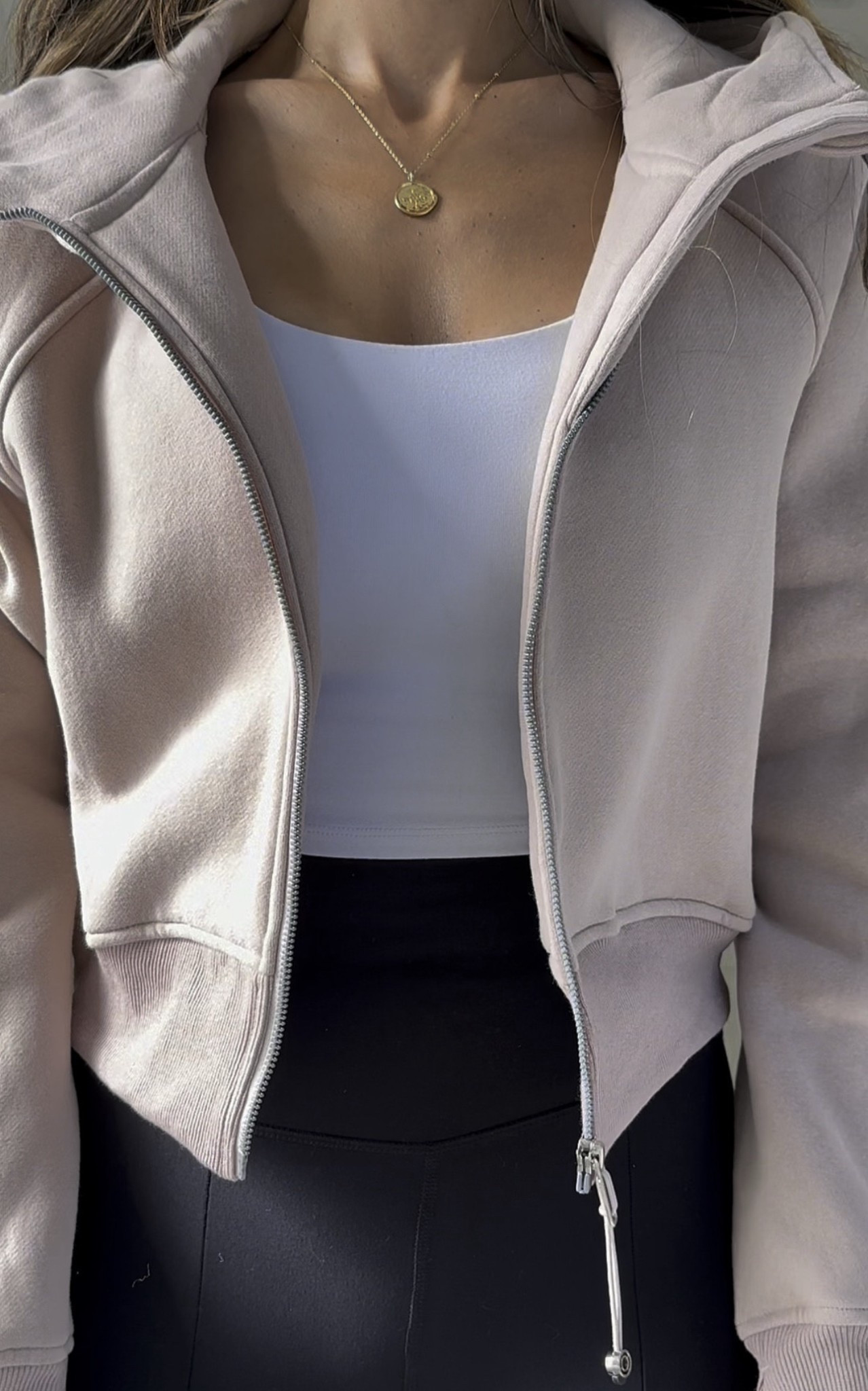 Scroll to shop! Follow for more finds! Xo! 🥰 

#LTKStyleTip #LTKFindsUnder100 #LTKFindsUnder50