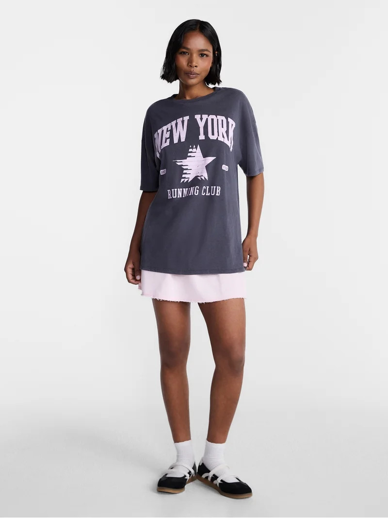 No Boundaries Washed Graphic Boyfriend Tee, Women's XXS-XXL | Walmart (US)