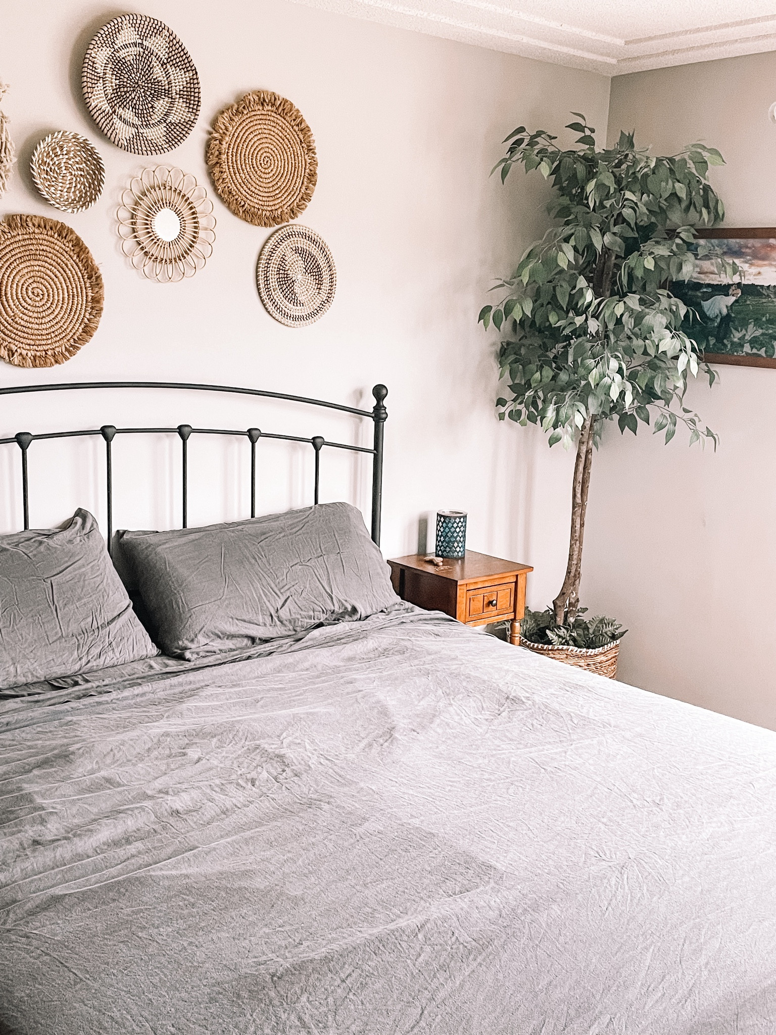 The BEST linen sheets. They keep getting softer with every wash. Code CJ for discount (on top of sale price!)

Latex pillows have changed our lives! Even the kids have them too 👌🏽 

Master bedroom 
Bedroom decor
King size sheets
Walmart finds 
SIJO sheets

#LTKxWalmart #LTKFindsUnder100 #LTKHome