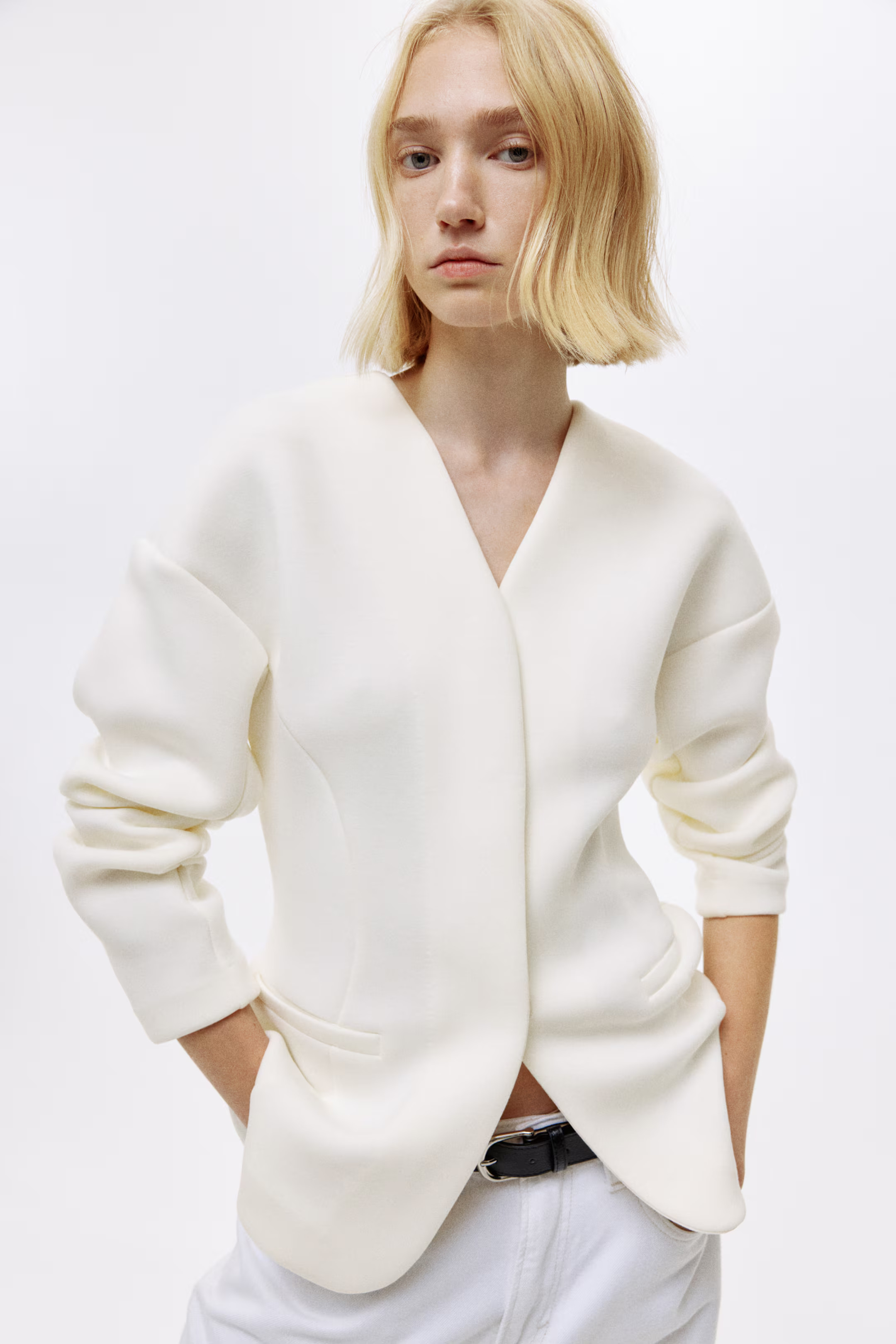 Scuba blazer | H&M (UK, MY, IN, SG, PH, TW, HK)