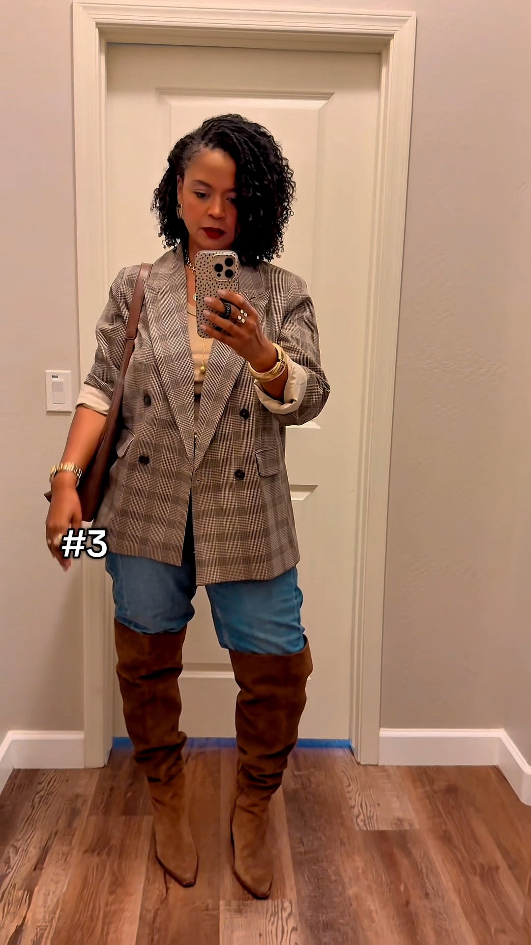 A good oversized blazer and a pair of jeans can give you multiple options for sure!! 
This blazer is old but I’ll link others below..

#LTKU #LTKMidsize #LTKStyleTip