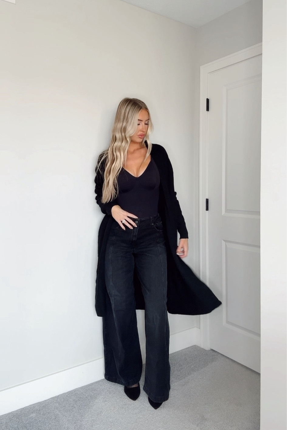 Thanksgiving outfit inspo 🦃 wearing a size 6 long in the jeans, M in the cardigan & S in the bodysuit 

#LTKFindsUnder50 #LTKStyleTip #LTKFindsUnder100