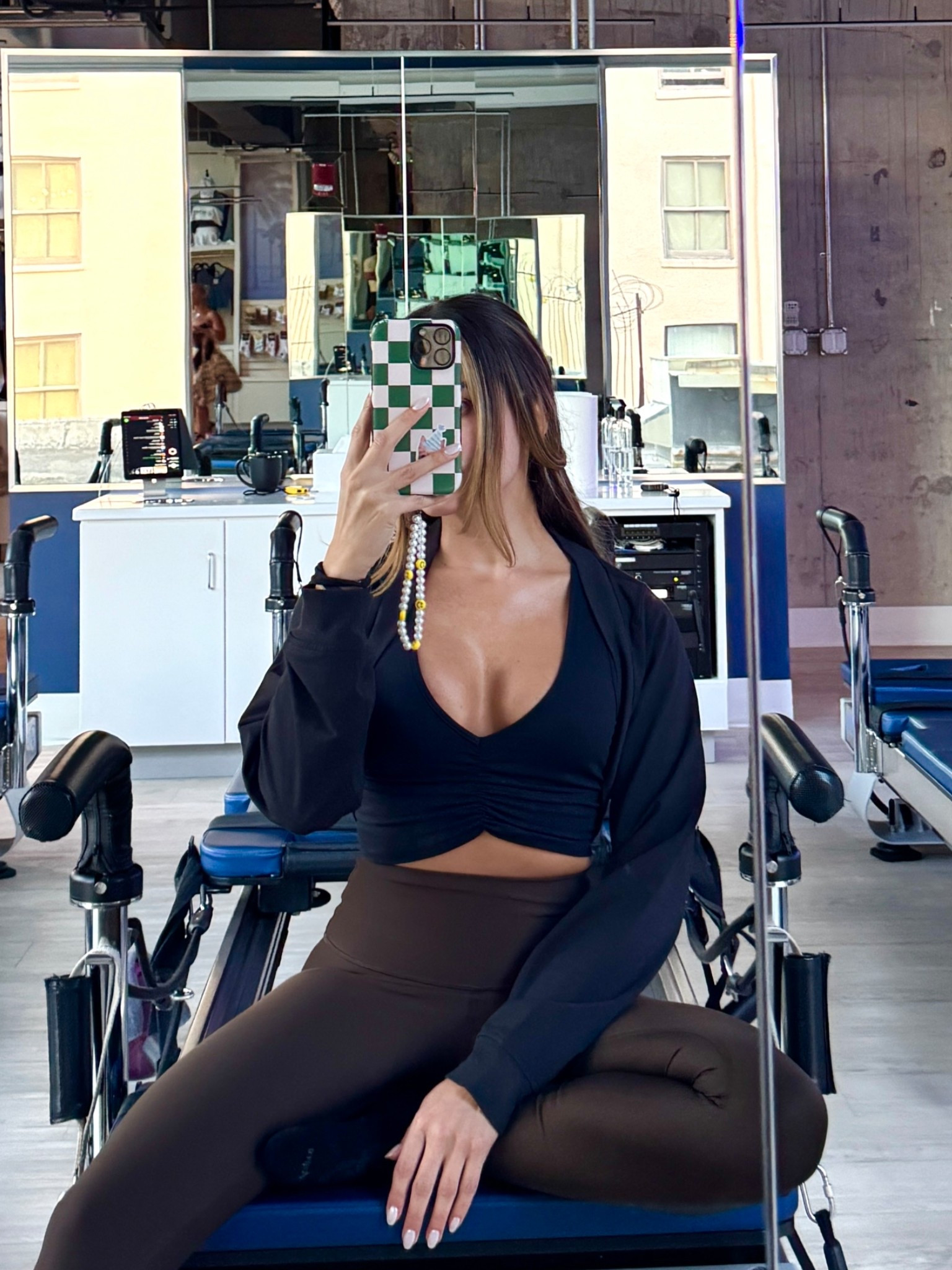 Alo sports bra size XS
Alo leggings size XS
*for reference i’m a 32c /110lbs / 5’1”


workout clothes 
leggings 
sports bra 
athleisure 
gym clothes 
workout pants 
gym 
activewear 
yoga pants 
pilates pants 
pilates outfit 
yoga outfit 



#LTKTravel #LTKActive #LTKBeauty