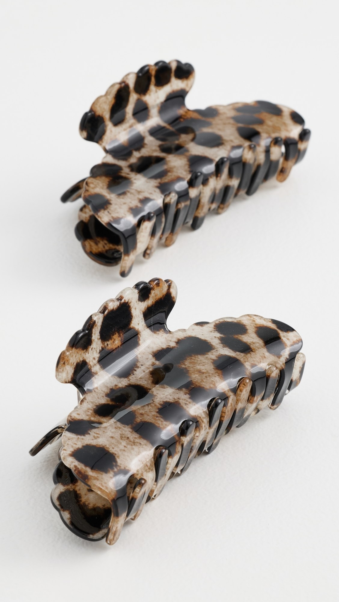 Yuri Scallop Acetate Hair Clip Set | Shopbop