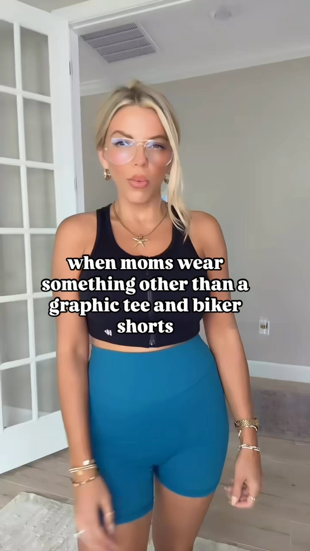 We love a trendy queen! 

Wearing a size small in the overalls they run big IMO, also my robe is only $10! 

Sports bra 
Workout bra 
Summer outfits 
Mom outfits 
Free people 
Overalls outfit 

#LTKMidsize #LTKFindsUnder50 #LTKStyleTip