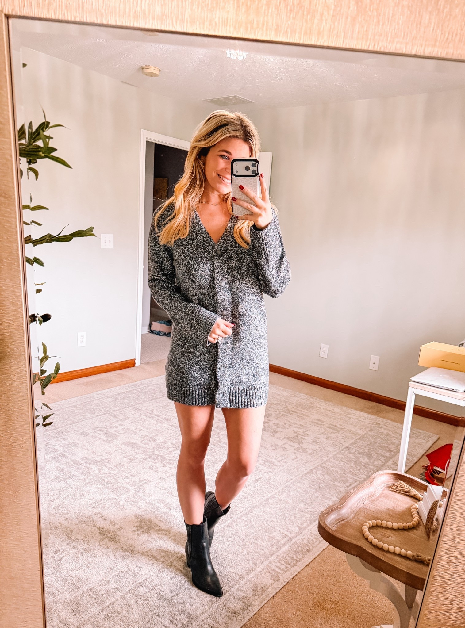 Abercrombie sweater dress 

#LTKMidsize #LTKFindsUnder50