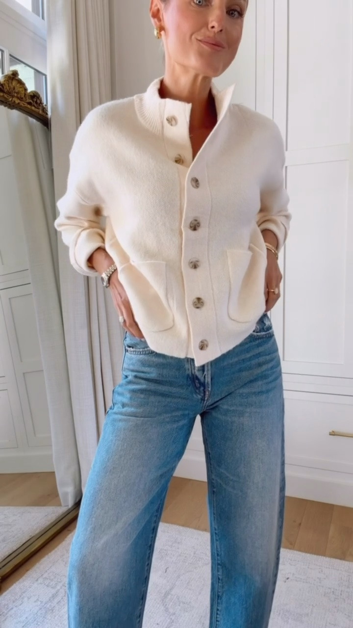 This is such a great cream cardigan to have in your closet! The buttons are really nice! Wearing S!

Loverly Grey, Amazon, closet staple, fall outfit, closet basics, cream cardigan