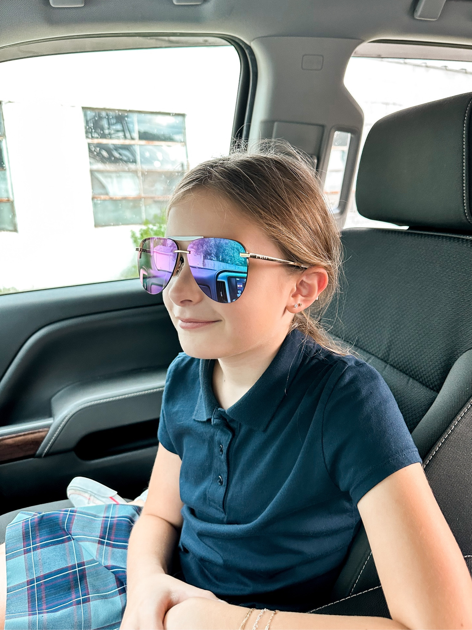 Diff eyewear is one of my favorite brands of sunglasses ! They always have super cute sunnies and great sales! 

#LTKfindsunder100 #LTKfindsunder50 #LTKsalealert