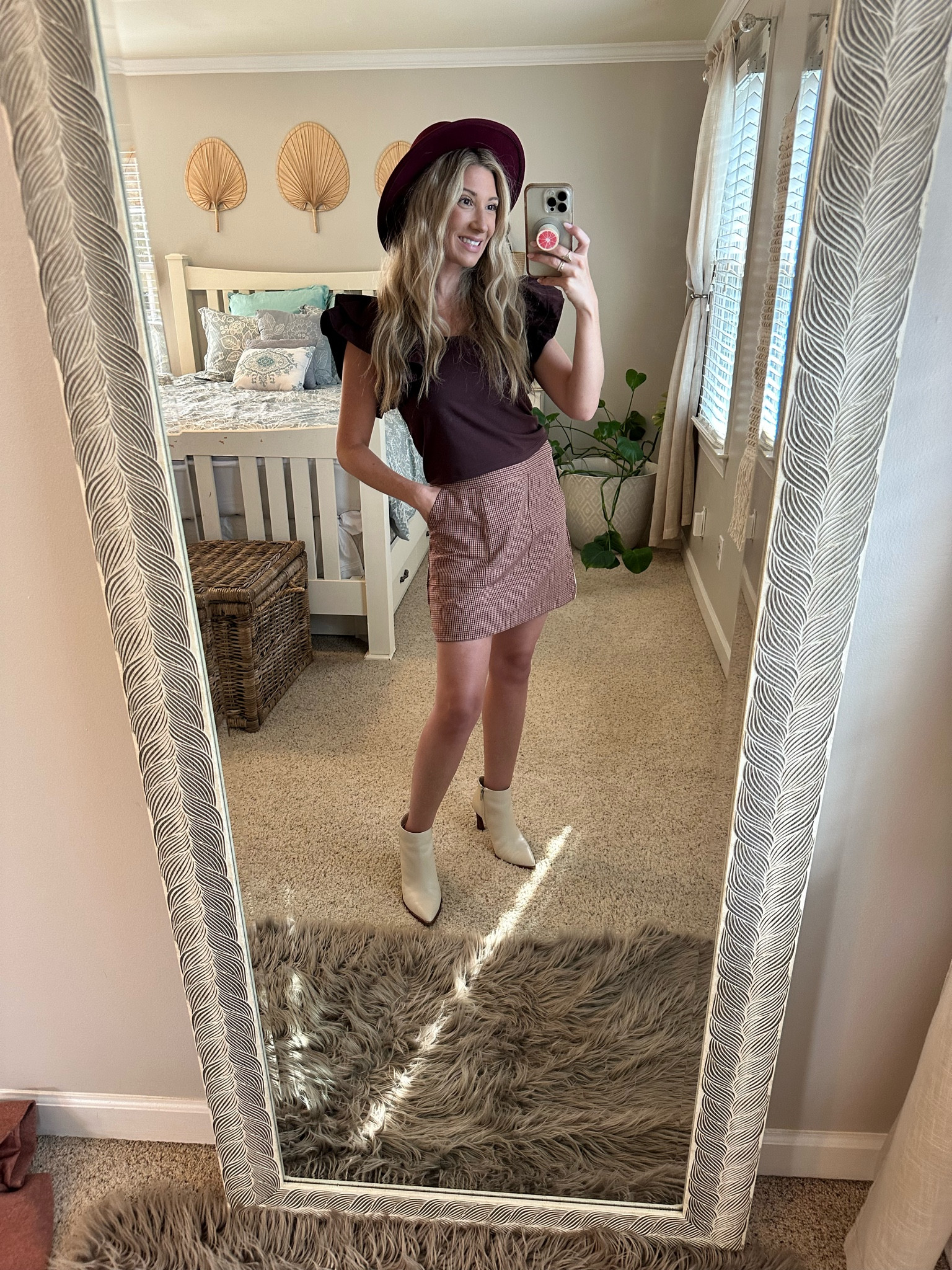 Love this outfit so much! Thinking about wearing it for my mommy and me photoshoot 👏

#LTKHoliday #LTKfindsunder50 #LTKSeasonal