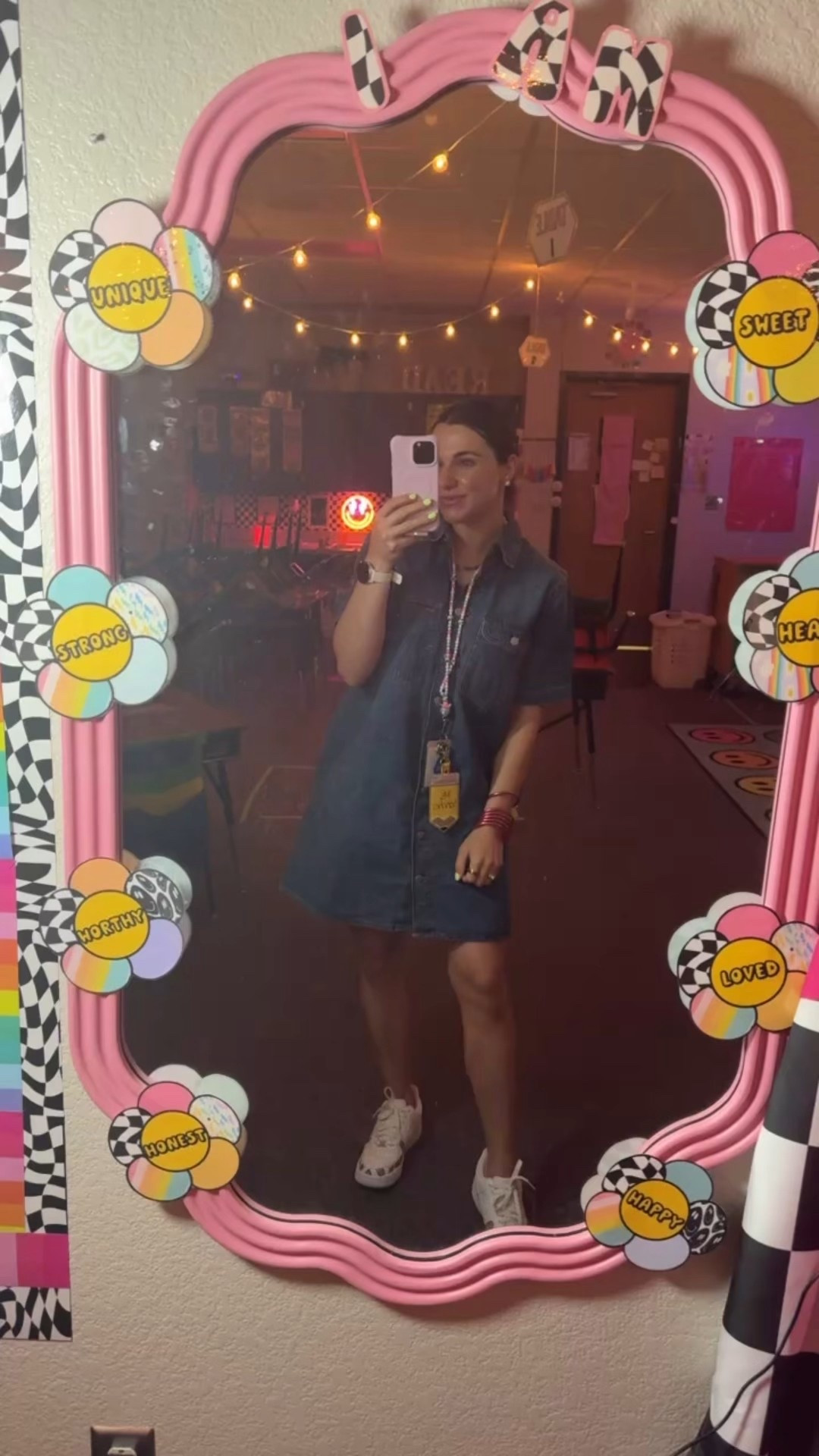 Keeping it comfy and cute this Thursday! Ready to inspire my students! 🤓💕

#LTKFindsUnder50 #LTKWorkwear