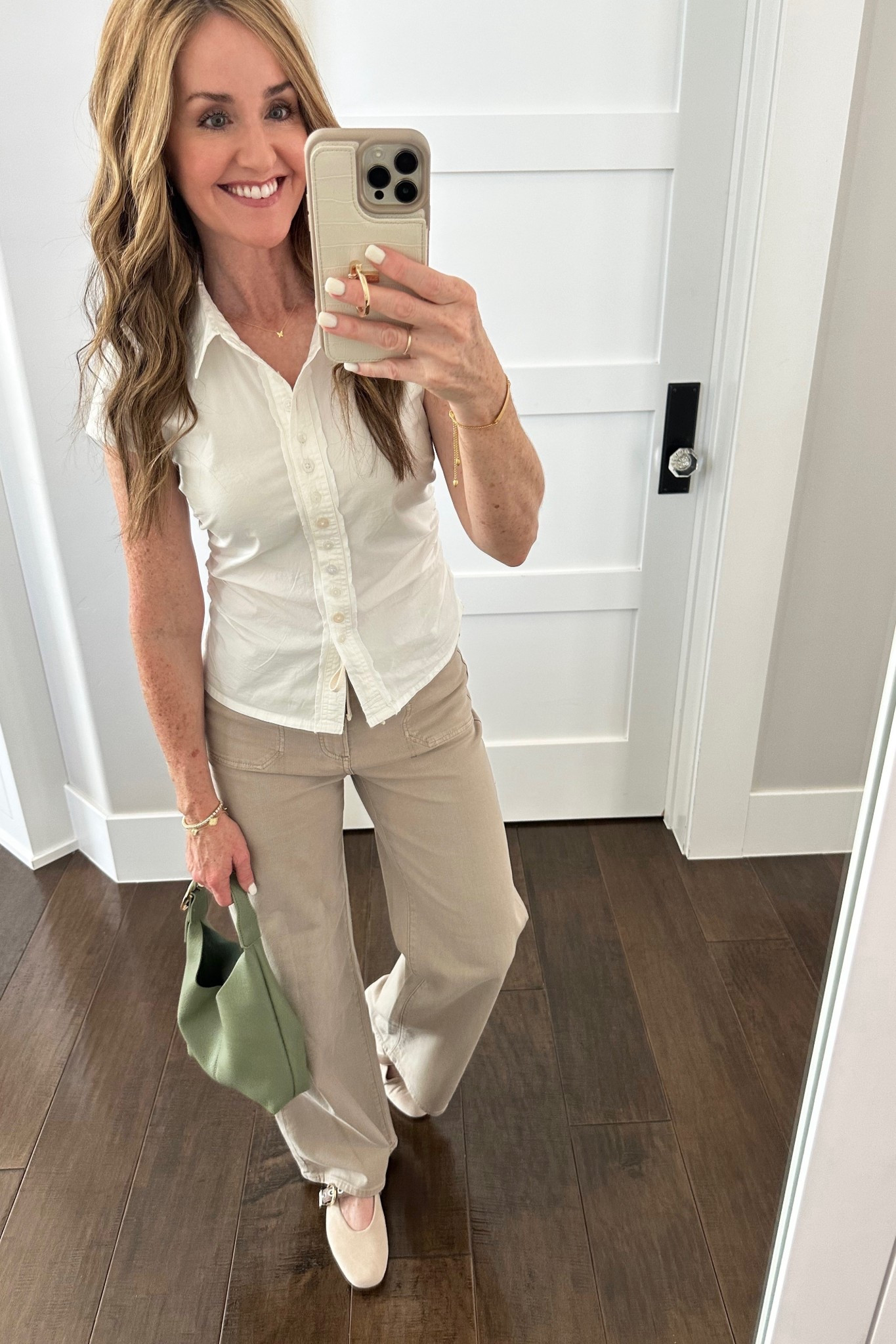 This button down makes me feel so put together! So easy to dress up or down  

#LTKgrwm #LTKSeasonal #LTKootd