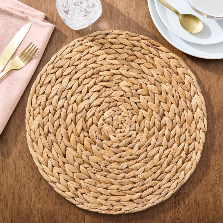 Better Homes & Gardens Water Hyacinth Woven Round Placemat, 15 in, Natural | Walmart (US)