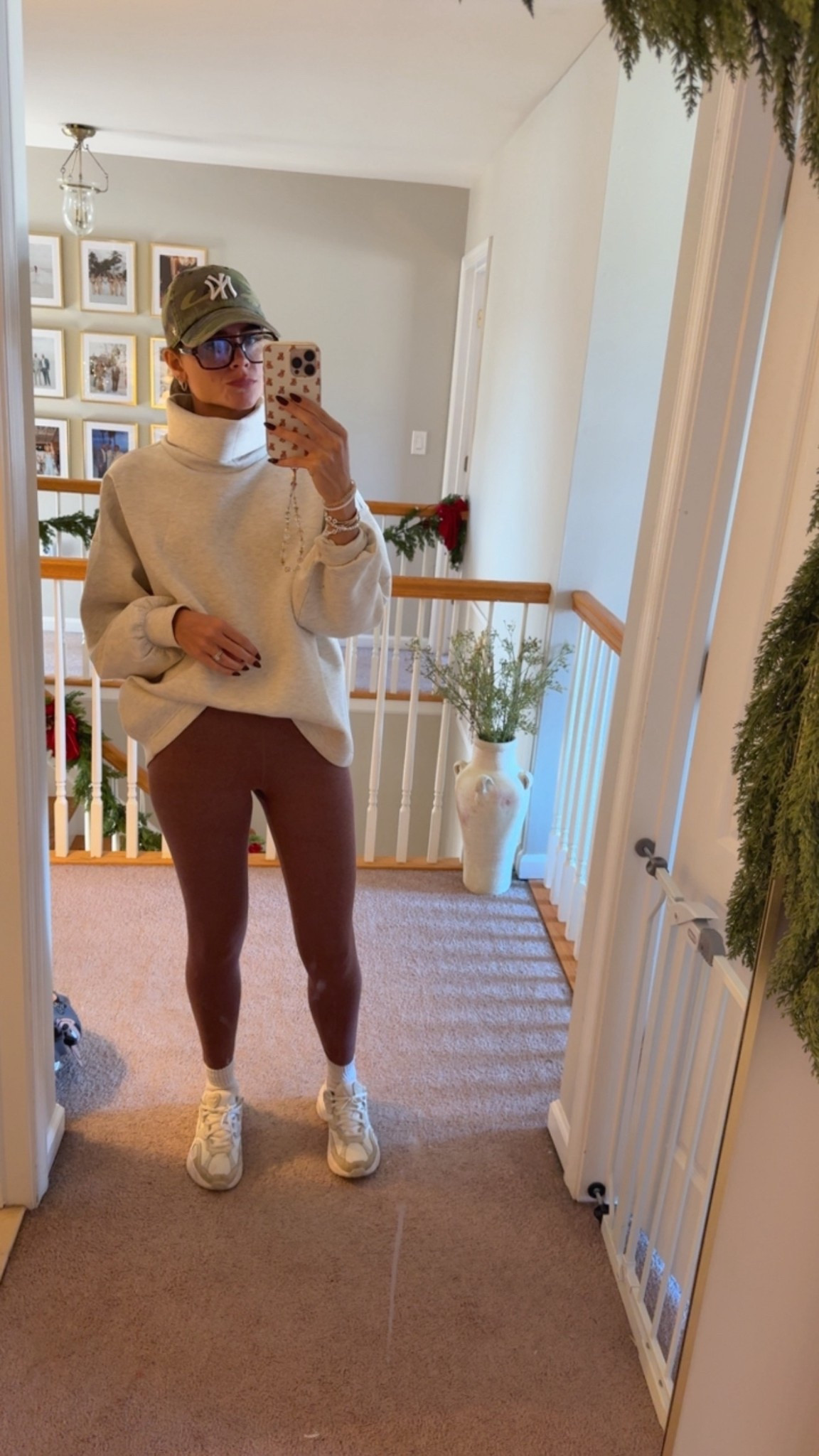 Whole outfit on sale!


#LTKCyberWeek #LTKootd #LTKSaleAlert