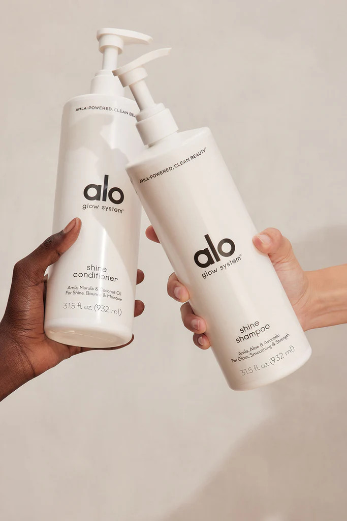 Clean Shine Shampoo & Conditioner Set | Alo Yoga (US)