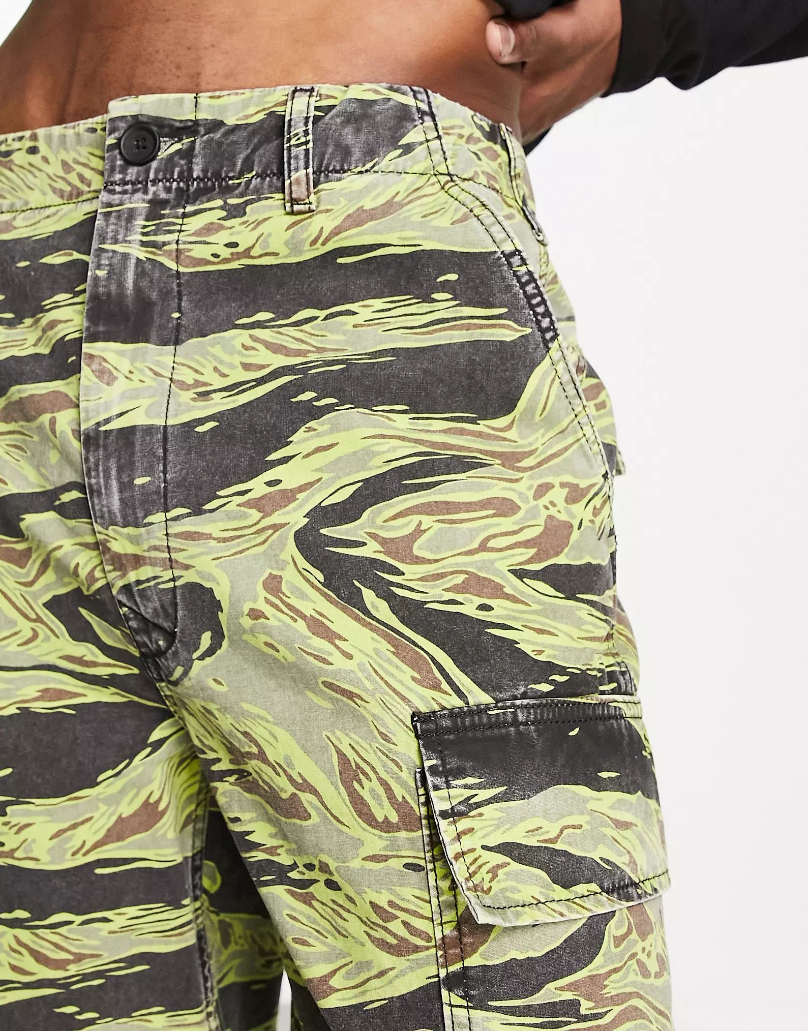 COLLUSION washed camo printed cargo pants in black and green | ASOS (Global)