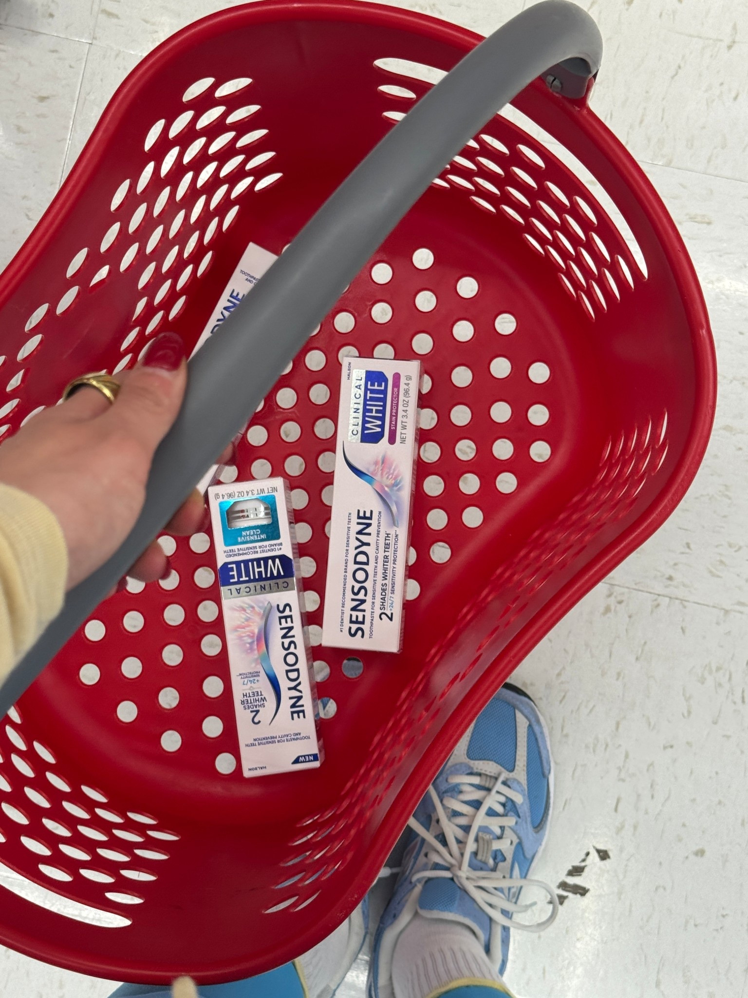 #ad sensitive teeth whitening essentials❤️ @sensodyneus @target #teethwhitening #SensodyneClinicalWhite #SensodynePartner #NoWinceWhitening #TargetPartner #target