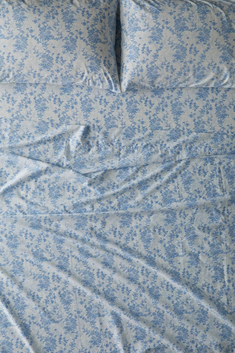 Vivian Toile Floral Sheet Set | Urban Outfitters (US and RoW)