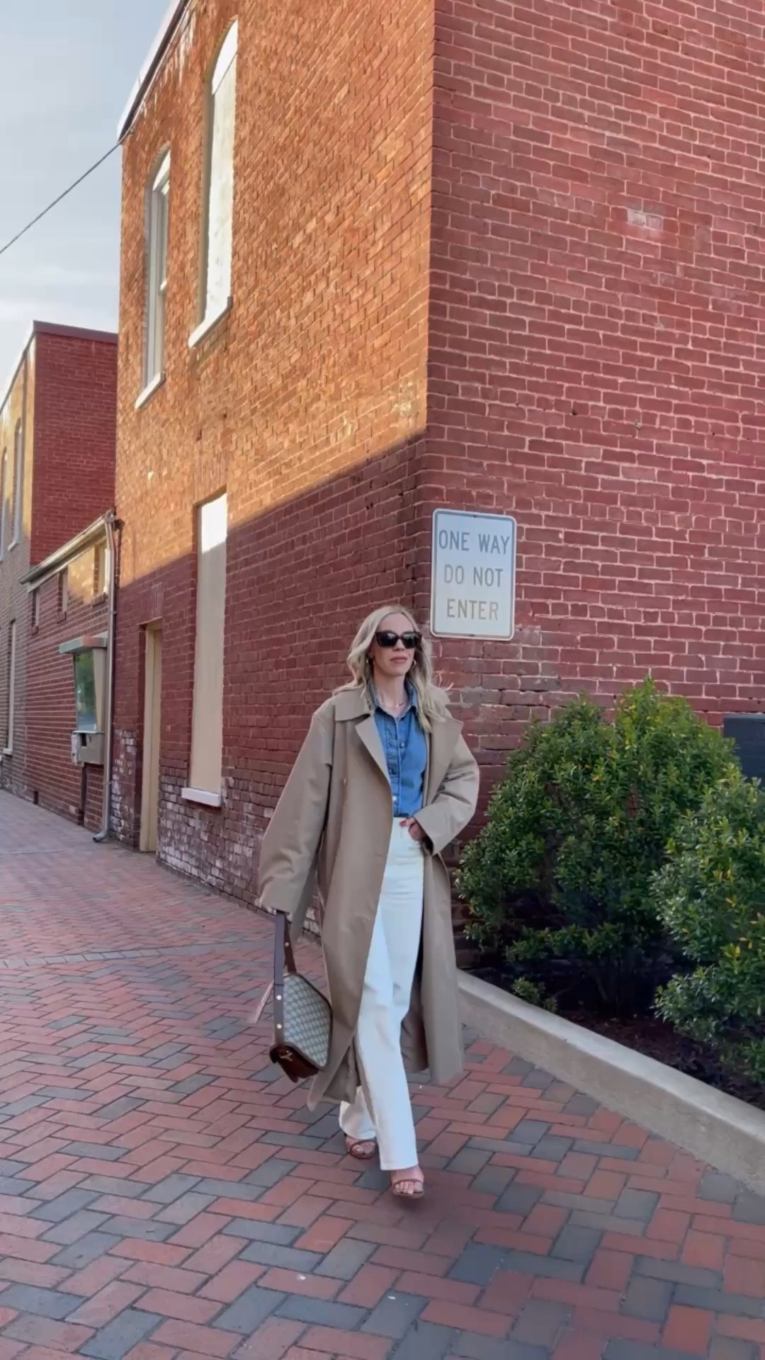 Trench coat spring outfit, white jeans, denim shirt, all denim outfit, Gucci bag 

#LTKSaleAlert #LTKOver40 #LTKSeasonal