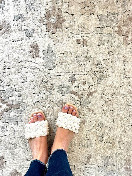 My favorite neutral rug! Linked a few other similar options and my cute Target sandals too!

#LTKFind #LTKSeasonal #LTKhome