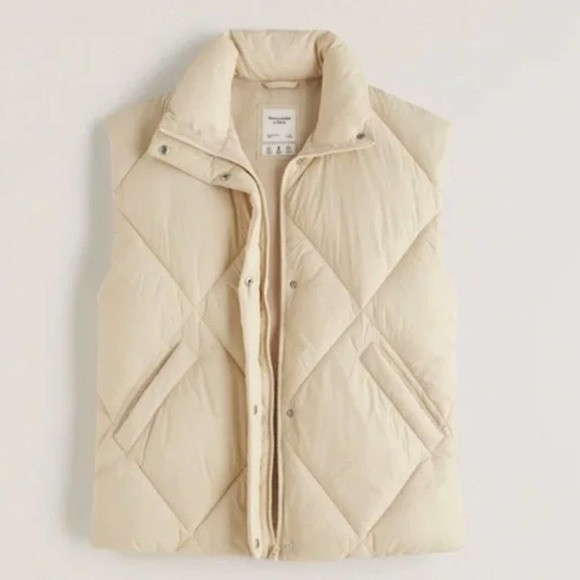 Abercrombie & Fitch Small Medium Beige Cream Faux Leather Vest quilted Oversized | Poshmark