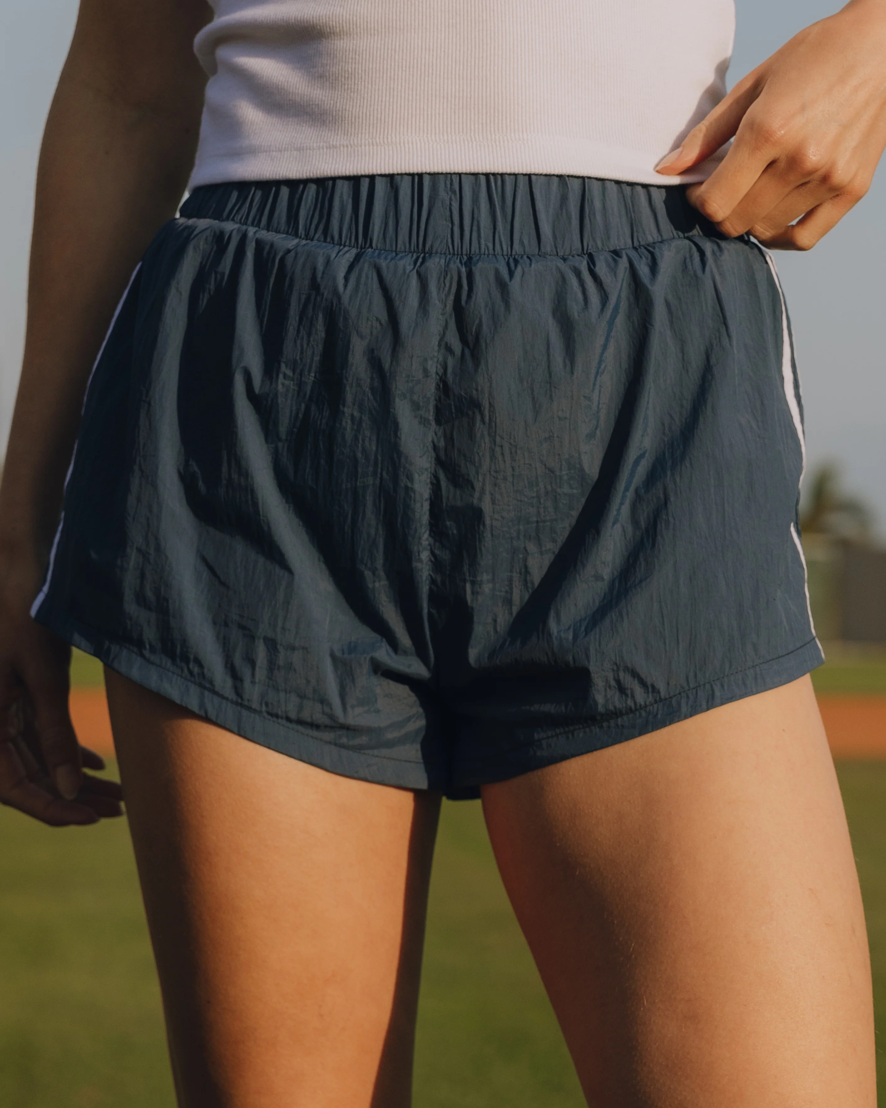 Super Bounce Shorts with Stripes - Navy | Daily Drills