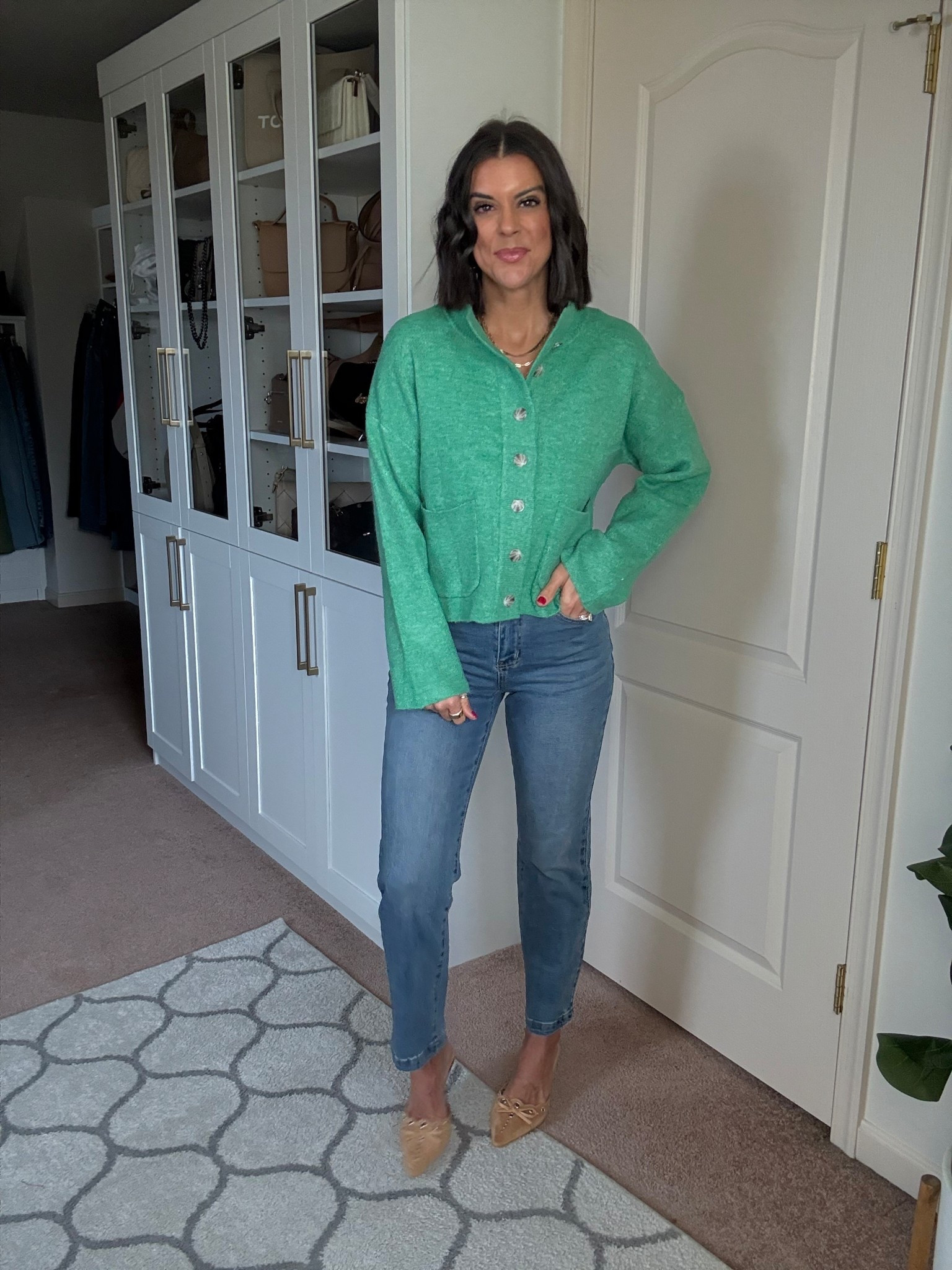 Size small in sweater and jeans 

#LTKFindsUnder100 #LTKSeasonal