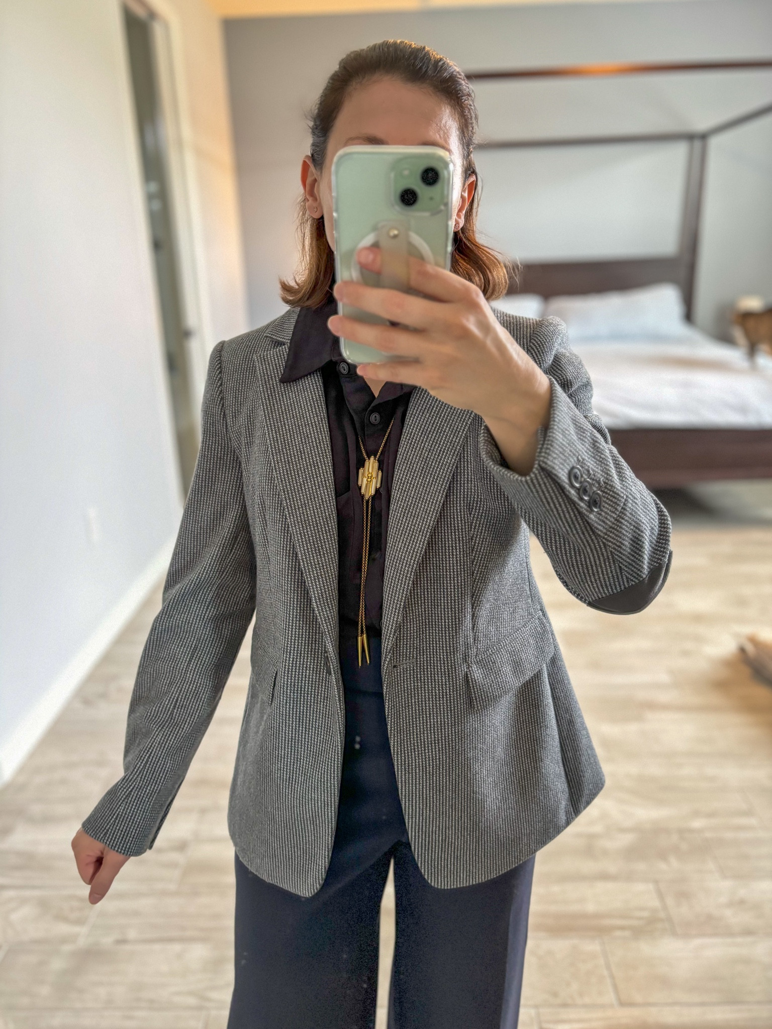 Petite size option Blazer sale: 40% OFF + EXTRA 15% OFF YOUR PURCHASE! CODE: JOY