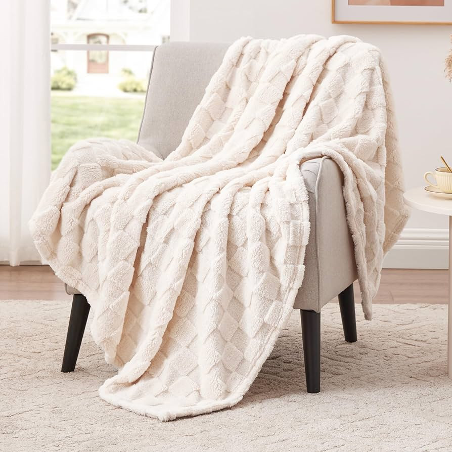 EXQ Home Fleece Throw Blanket for Couch or Bed - 3D Plaid Jacquard Decorative Blankets - Cozy Sof... | Amazon (US)