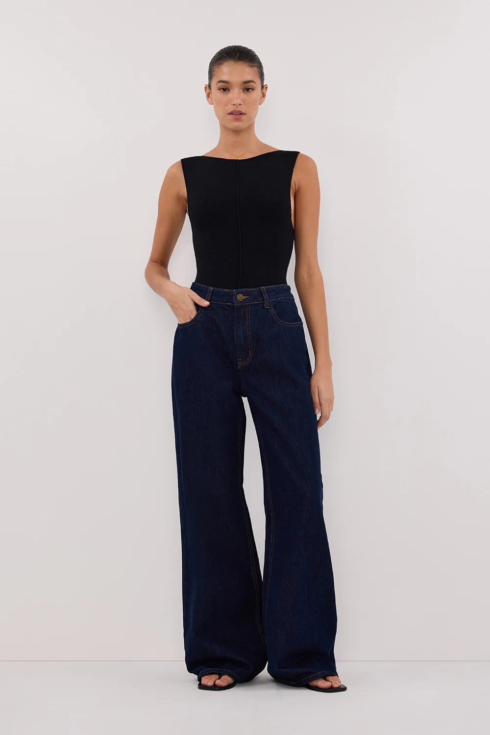 OWEN BLACK BOAT NECK TOP | DISSH