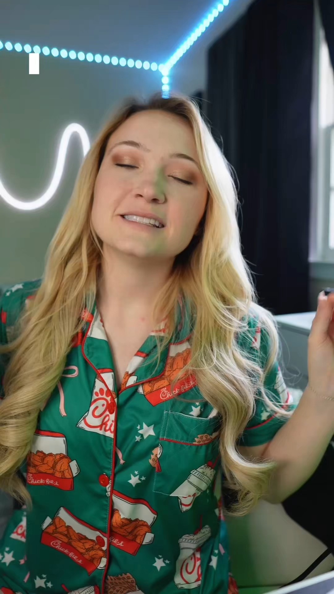 7 habits to healthier hair ✨ Part 3
Sealing it all in with Olaplex hair oil to add shine, reduce frizz, and keep my hair looking healthy between wash days.

#haircaretok #olaplex #healthyhairhabits #hairoil #hairroutine

#LTKselfcare #LTKmorningroutine #LTKgrwm