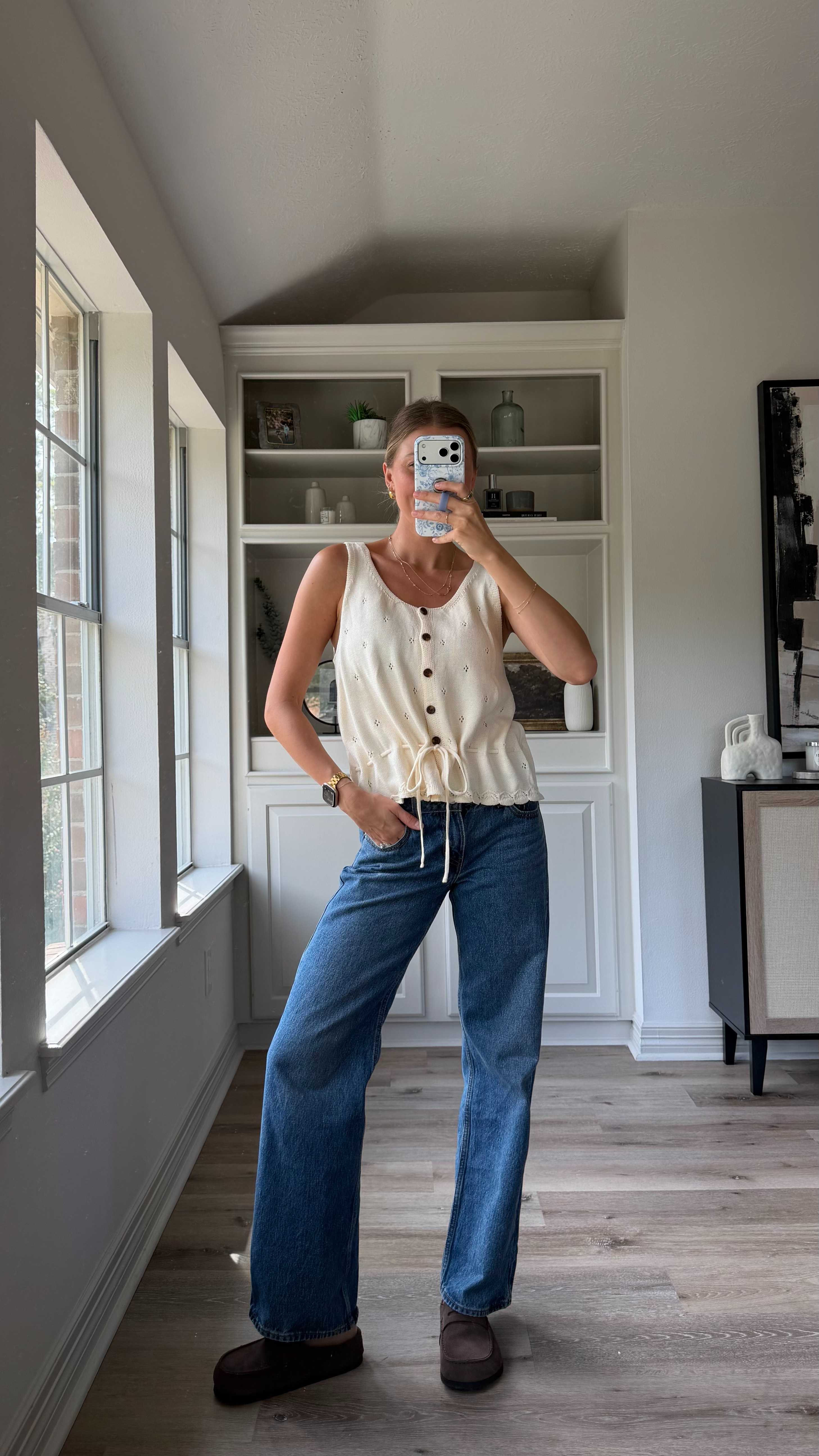 Comfy, cute early fall outfit! Wearing S in top, 26 in denim  

 