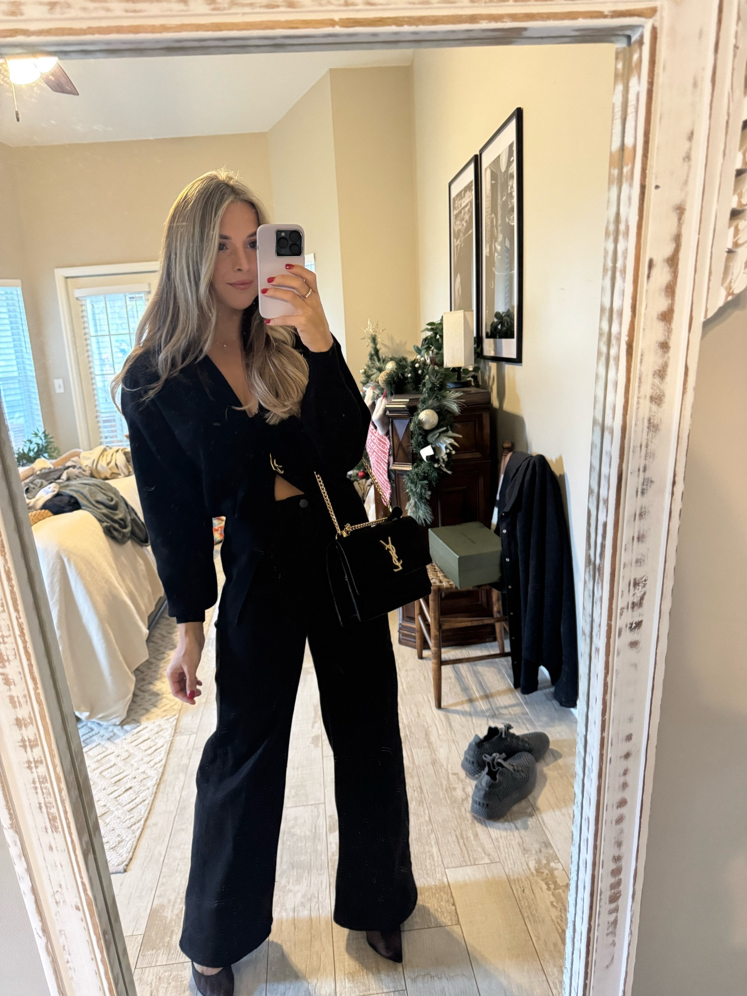 All black winter fit 