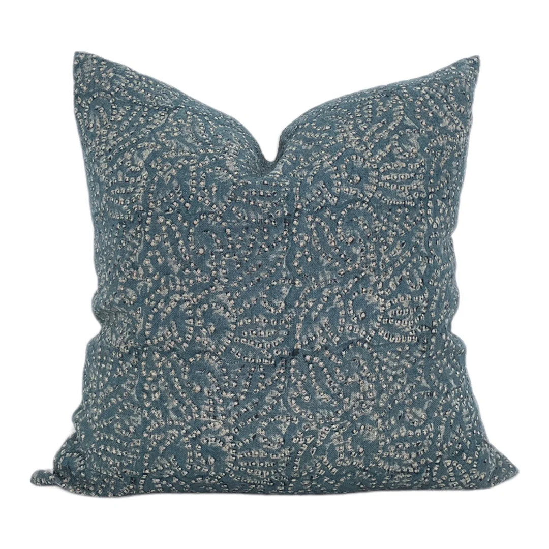 Designer Nur in Teal Pillow Cover // Indigo Blue Pillow // - Etsy | Etsy (US)