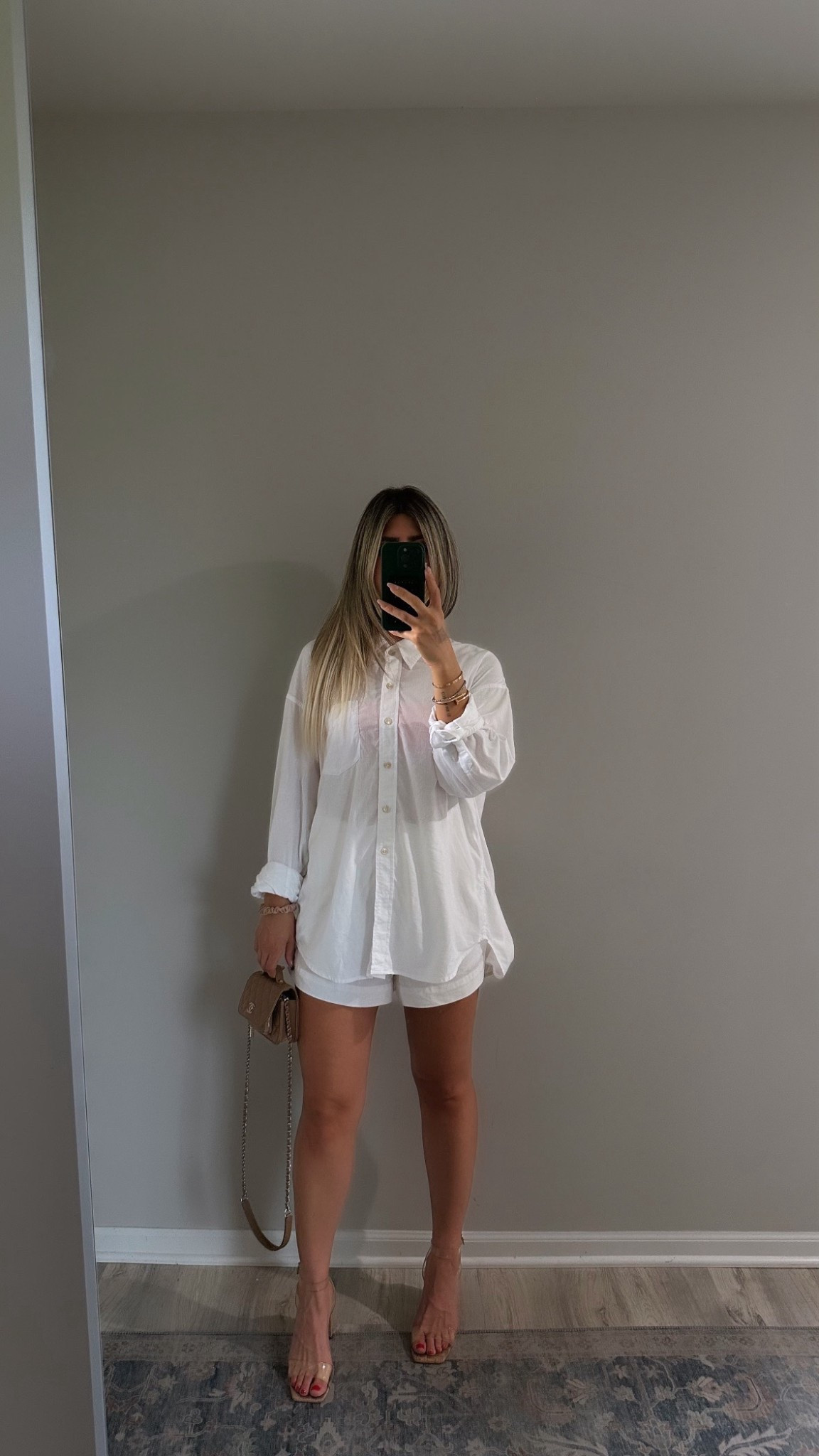 Hot summer ootd 

Linen top xs
Linen shorts xs
Bandeau xs

Poppy red white revolve Aritzia 


#LTKFindsUnder100 #LTKStyleTip #LTKFindsUnder50