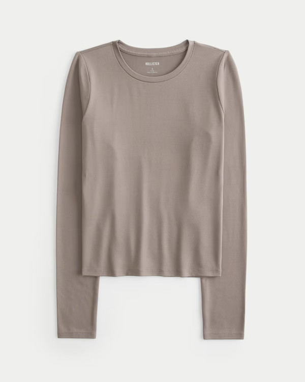 Soft Stretch Seamless Fabric Long-Sleeve Crew Top | Hollister (US)