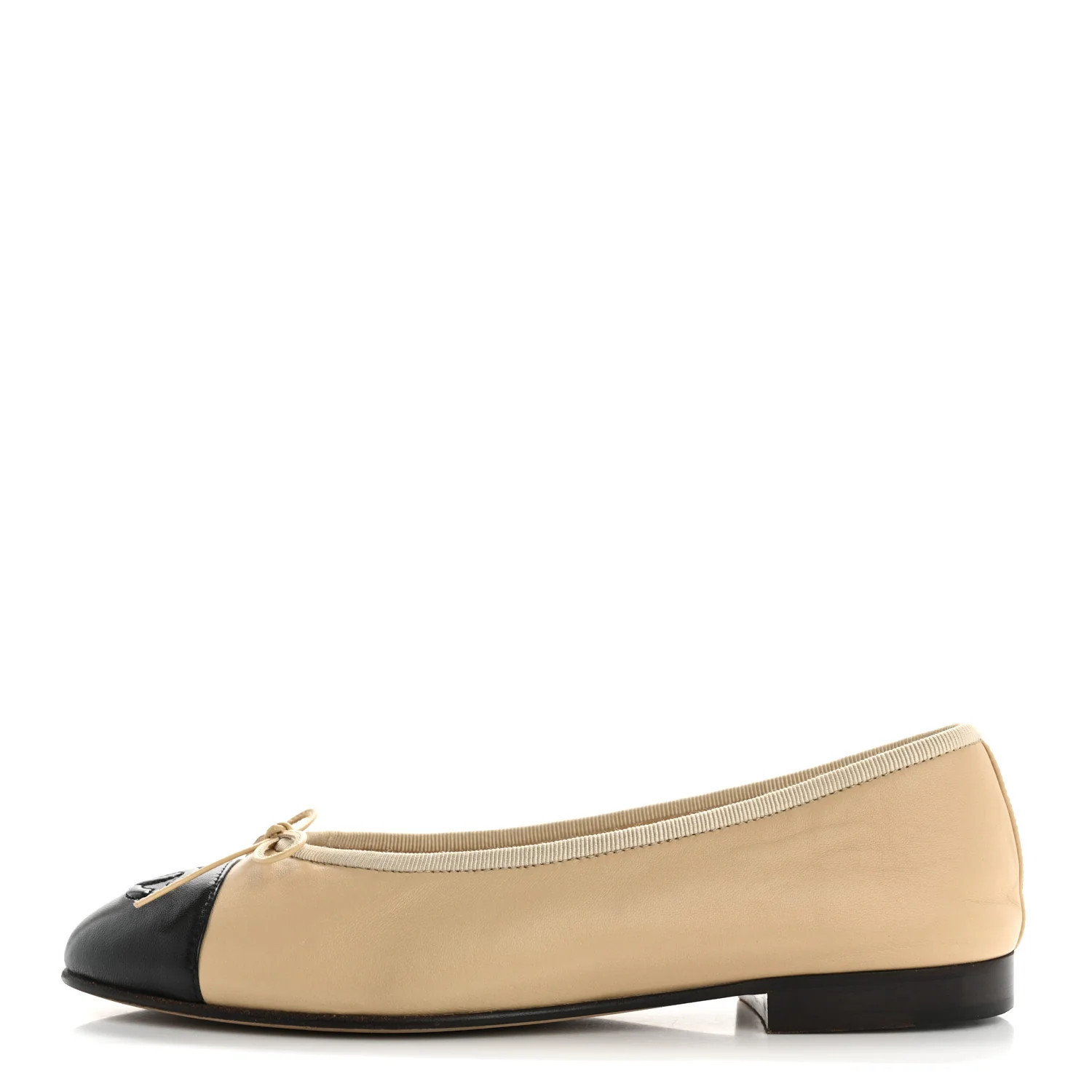 Chanel Lambskin Cap Toe CC Ballerina Flats 37 Beige Black 1741892 | FASHIONPHILE (US)