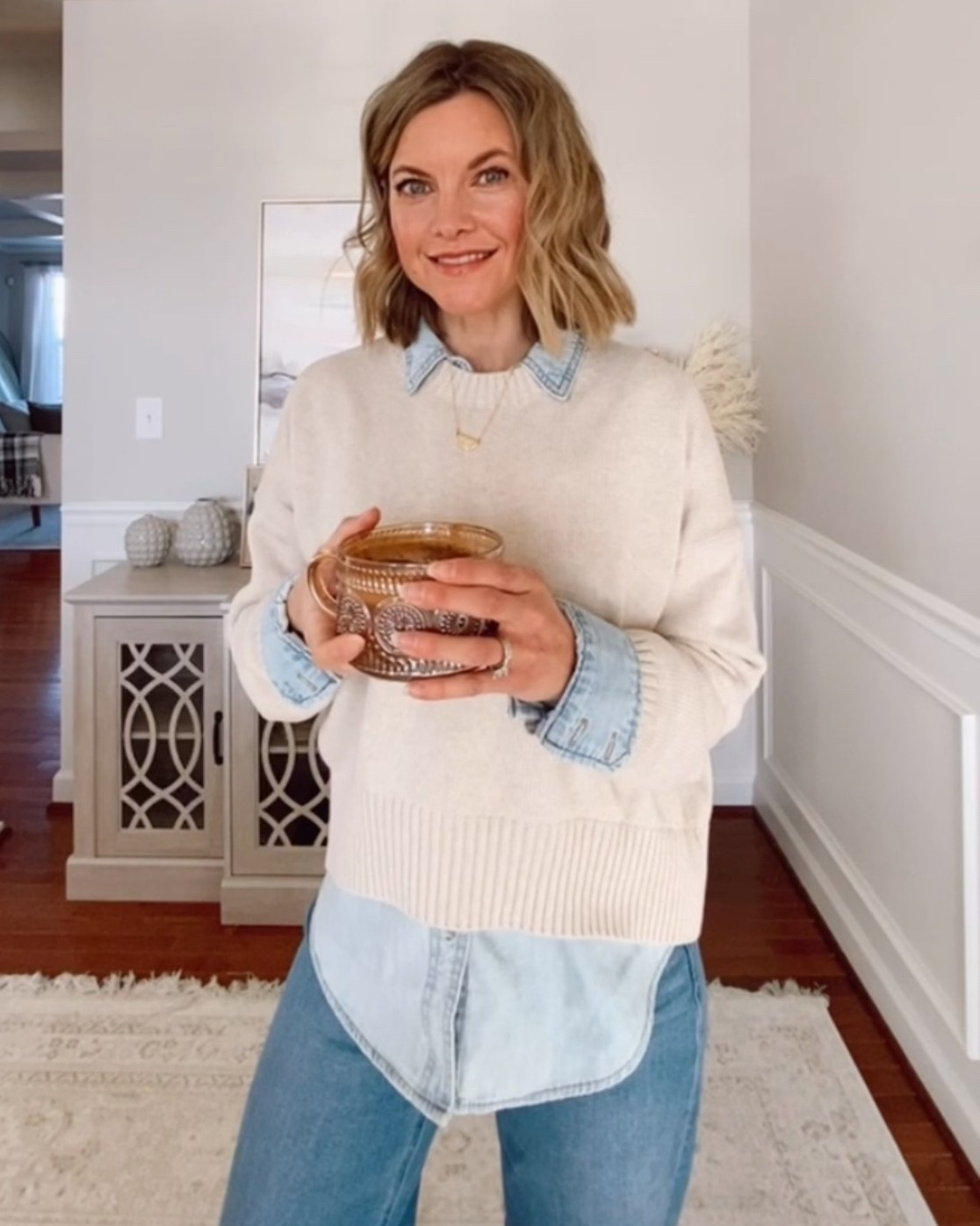 Layers 😍 OOTD
Quince Organic Cotton sweater in “Speckled Beige” - linking all their sweaters in this same color