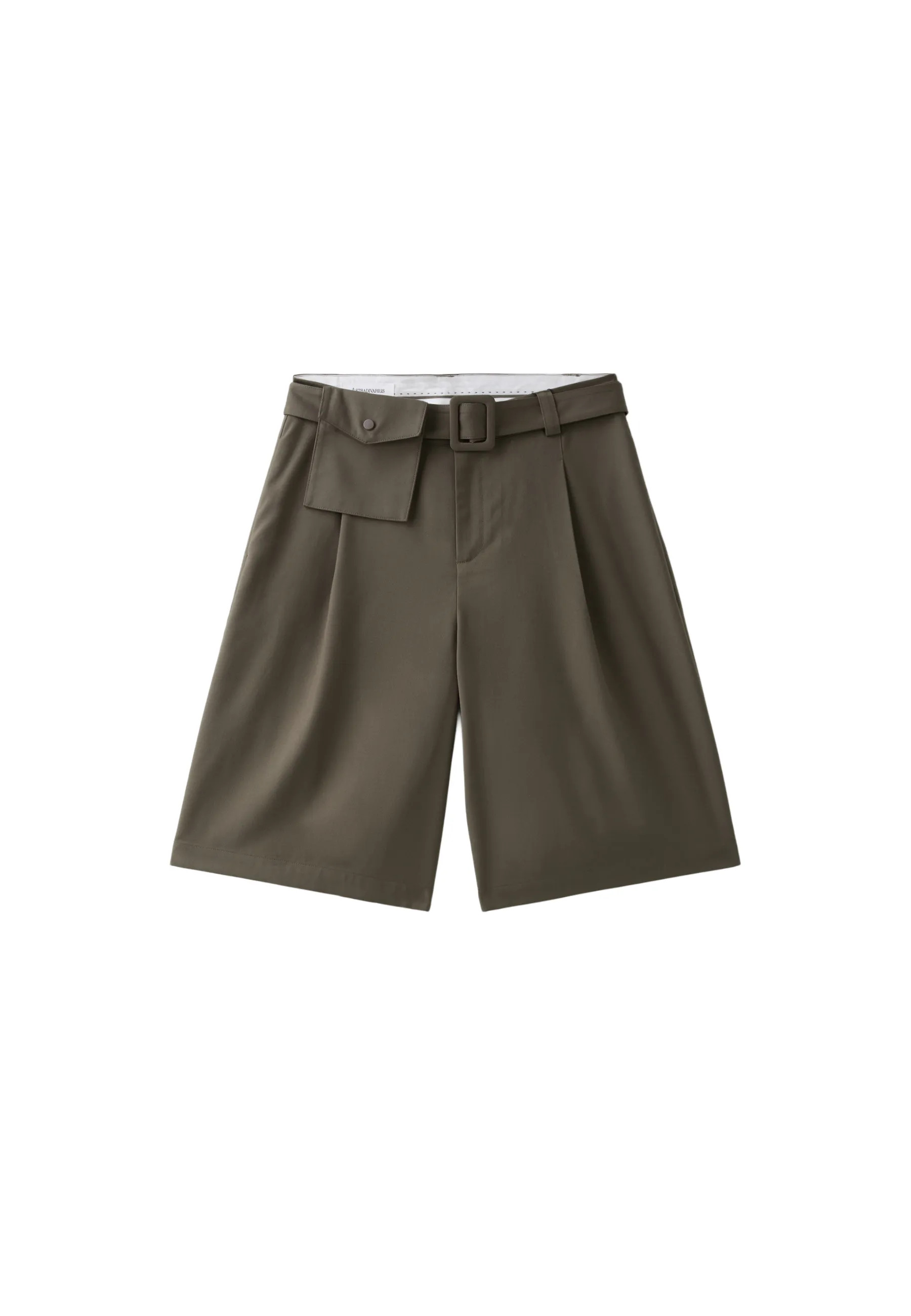 Smart Bermuda shorts with belt detail - Women's fashion | Stradivarius United Kingdom | Stradivarius (UK)