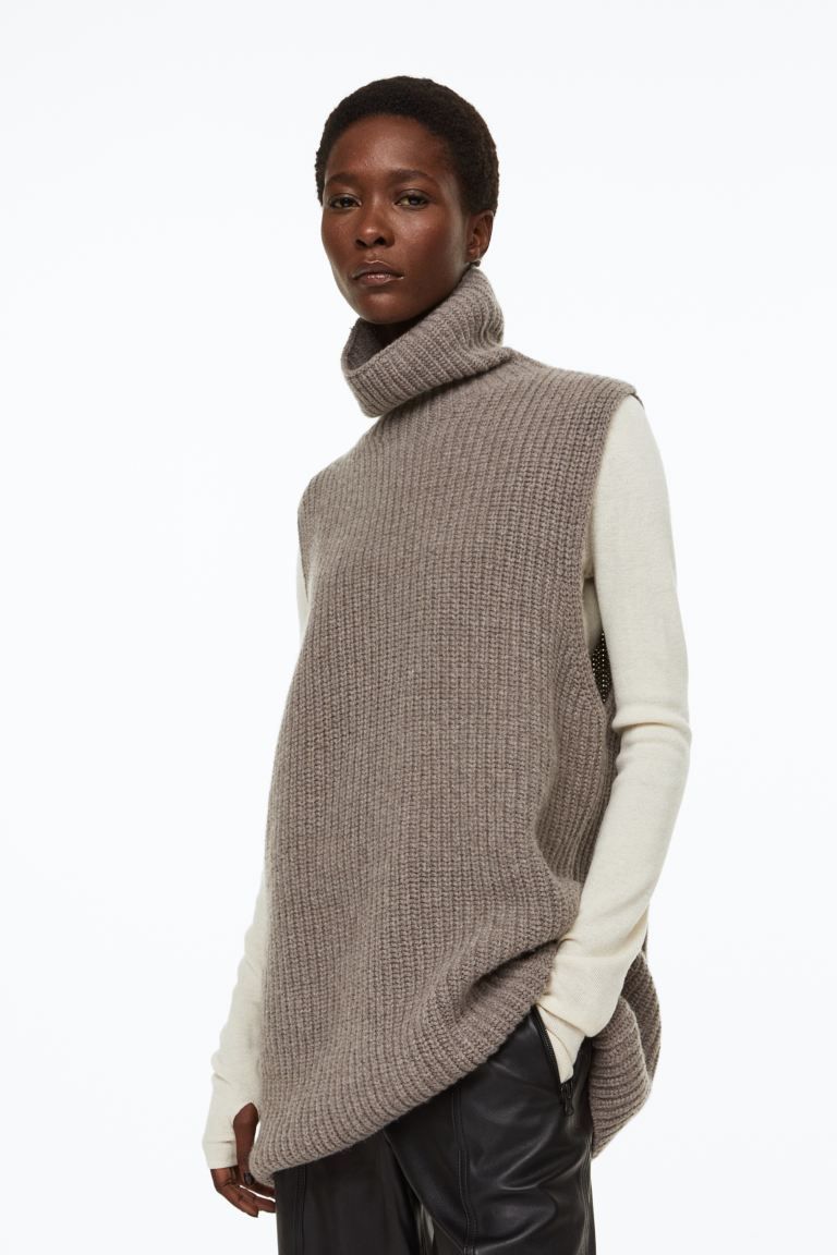 Rib-knit cashmere-blend sweater vest | H&M (UK, MY, IN, SG, PH, TW, HK)